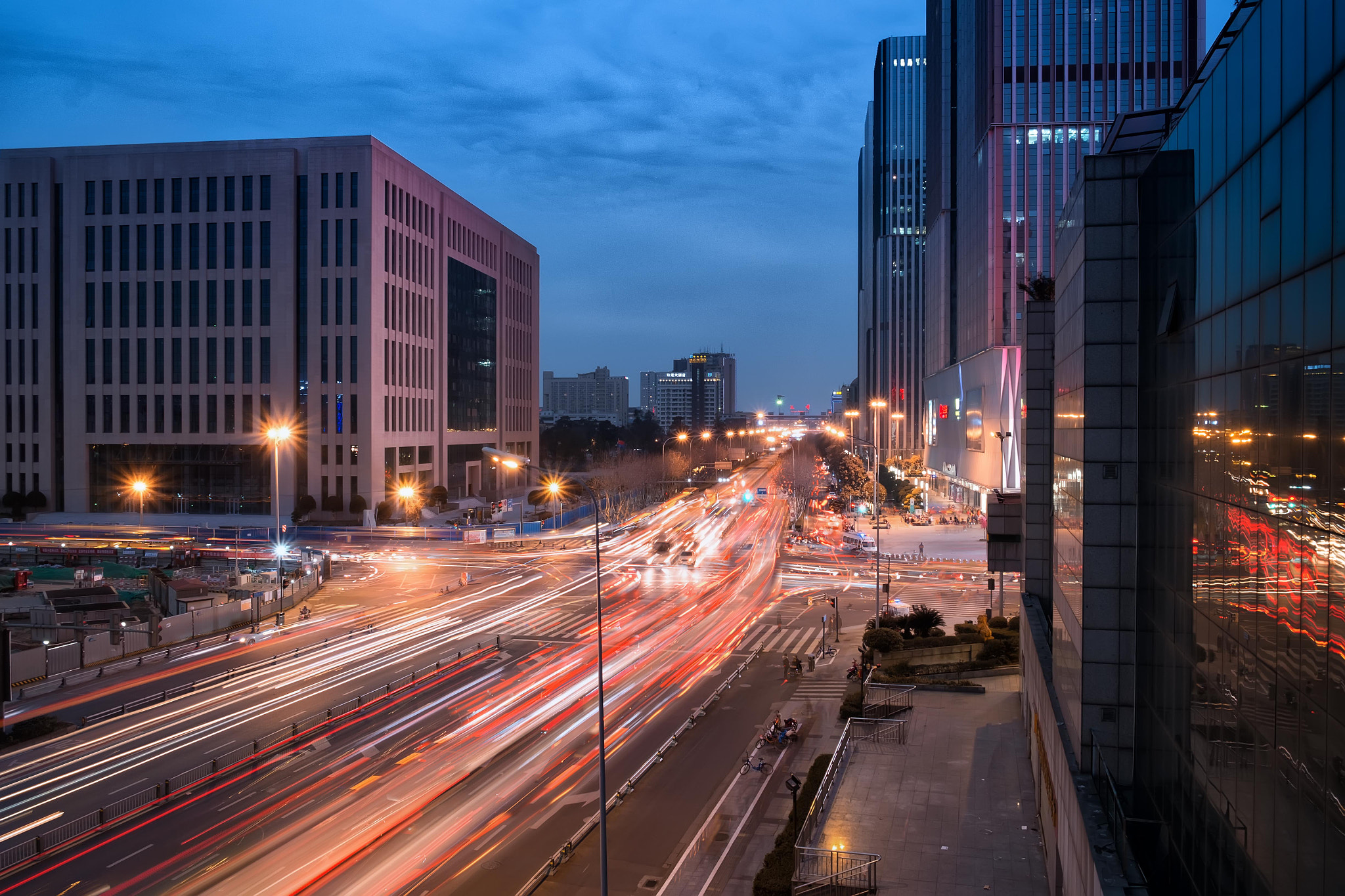 Fujifilm X-Pro1 + Fujifilm XF 18-55mm F2.8-4 R LM OIS sample photo. Chengdu photography
