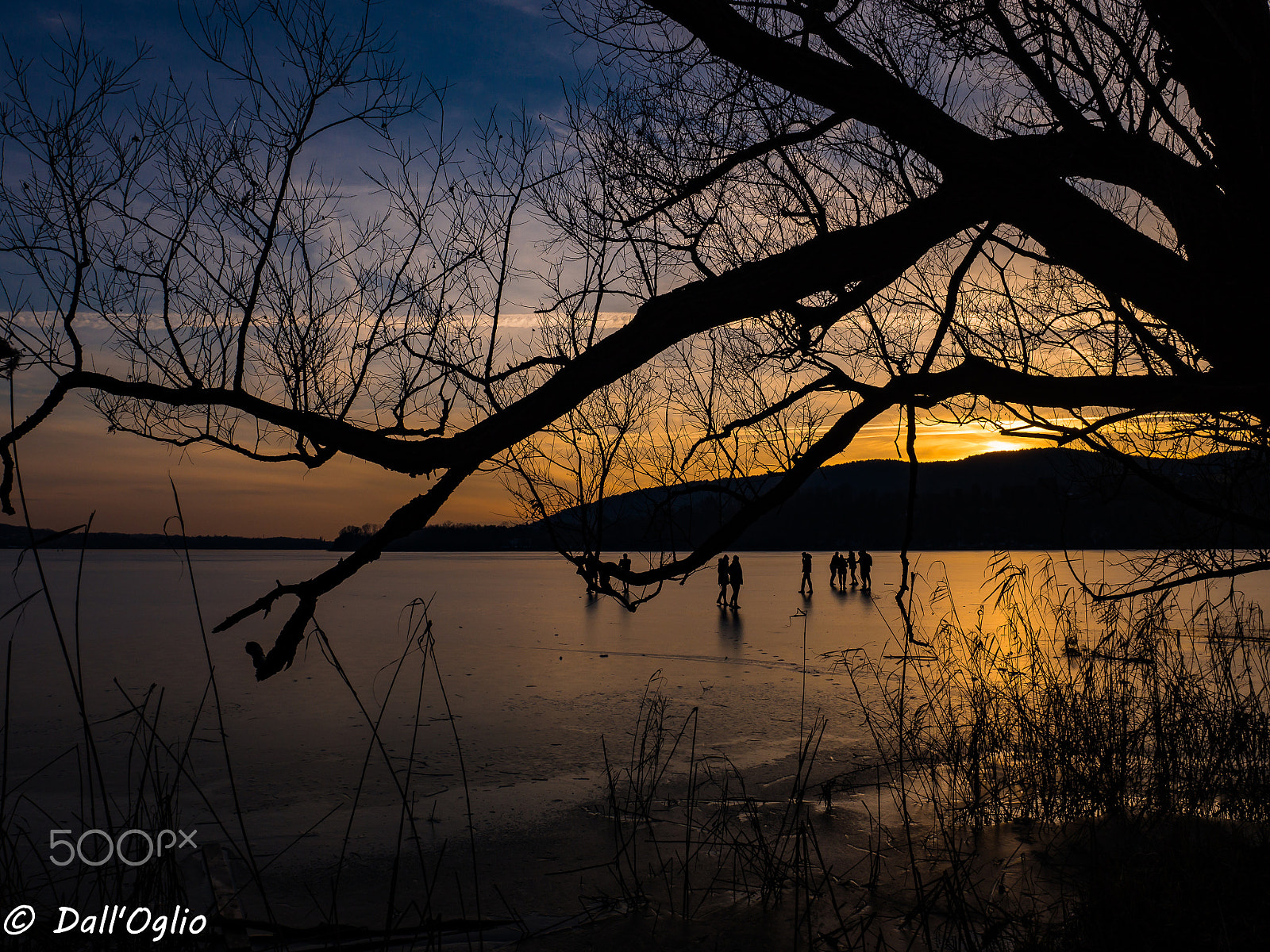 Olympus OM-D E-M10 II sample photo. Winter sunset photography