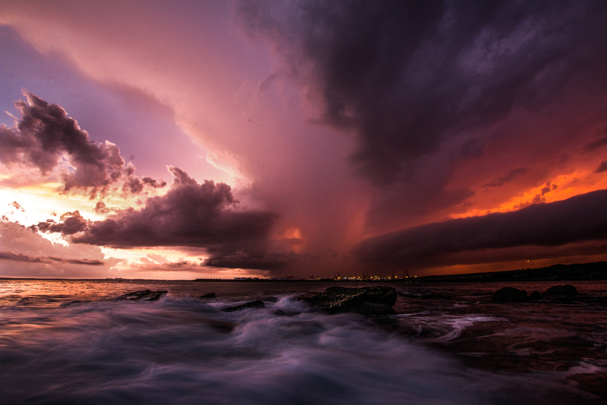Sigma 10-20mm F3.5 EX DC HSM sample photo. Storm & sunset photography