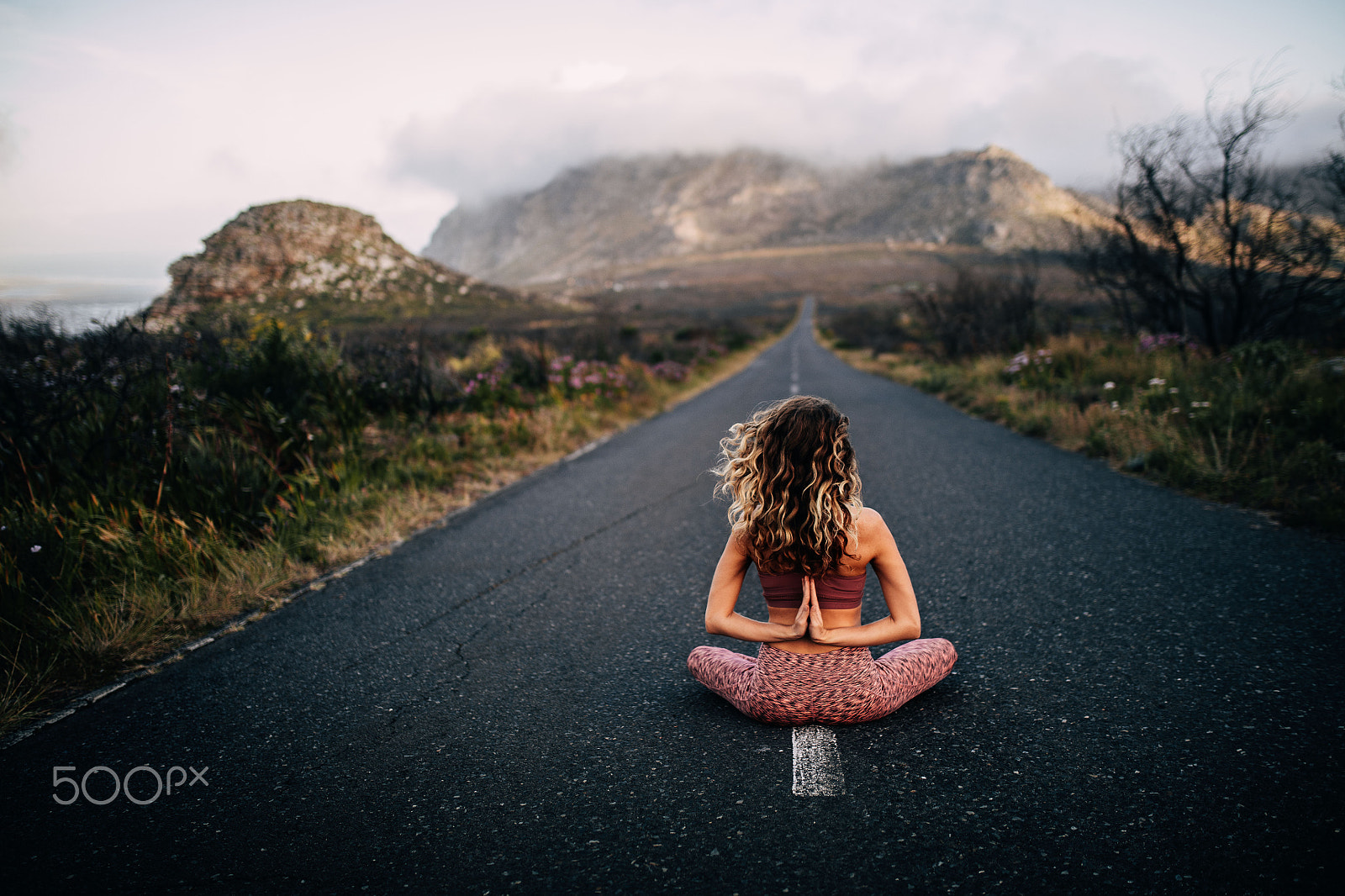 Canon EOS 5DS + Sigma 35mm F1.4 DG HSM Art sample photo. Young caucasian women doing namaste yoga pose on road photography