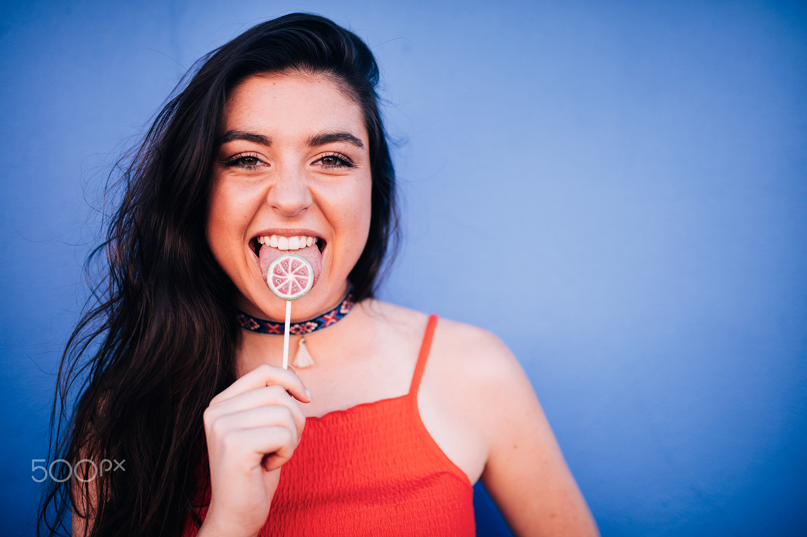 Canon EOS 5DS + Sigma 35mm F1.4 DG HSM Art sample photo. Happy young women enjoying watermelon lollipop photography