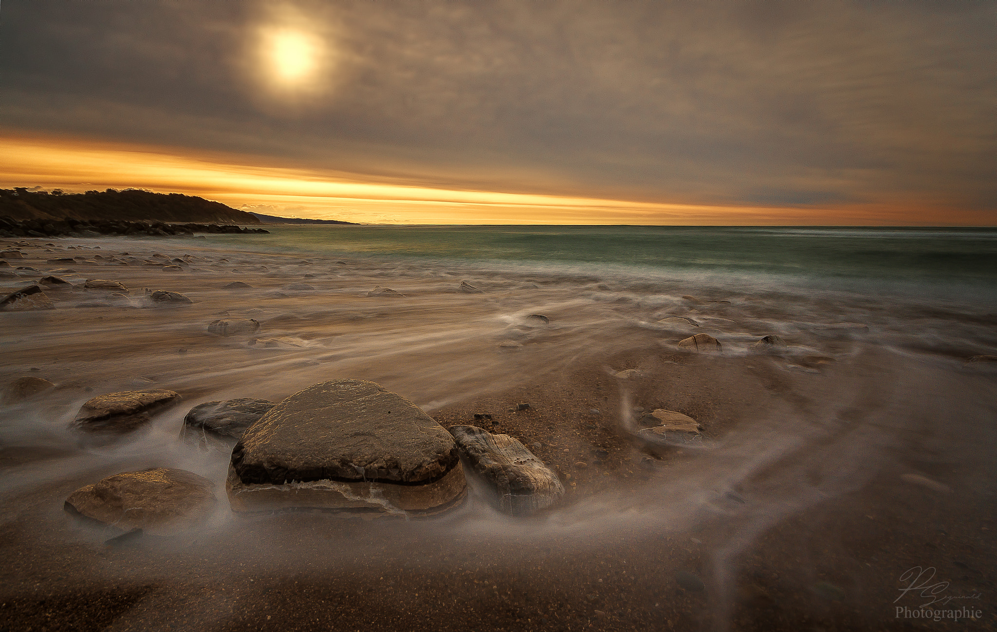 Sigma AF 10-20mm F4-5.6 EX DC sample photo. Fluid photography