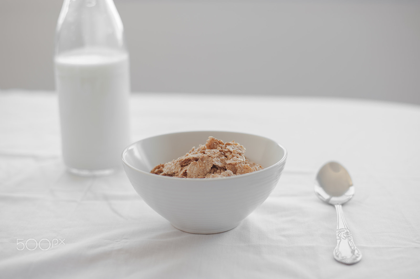 Nikon D700 + Nikon AF-S Nikkor 50mm F1.8G sample photo. Minimal white breakfast photography