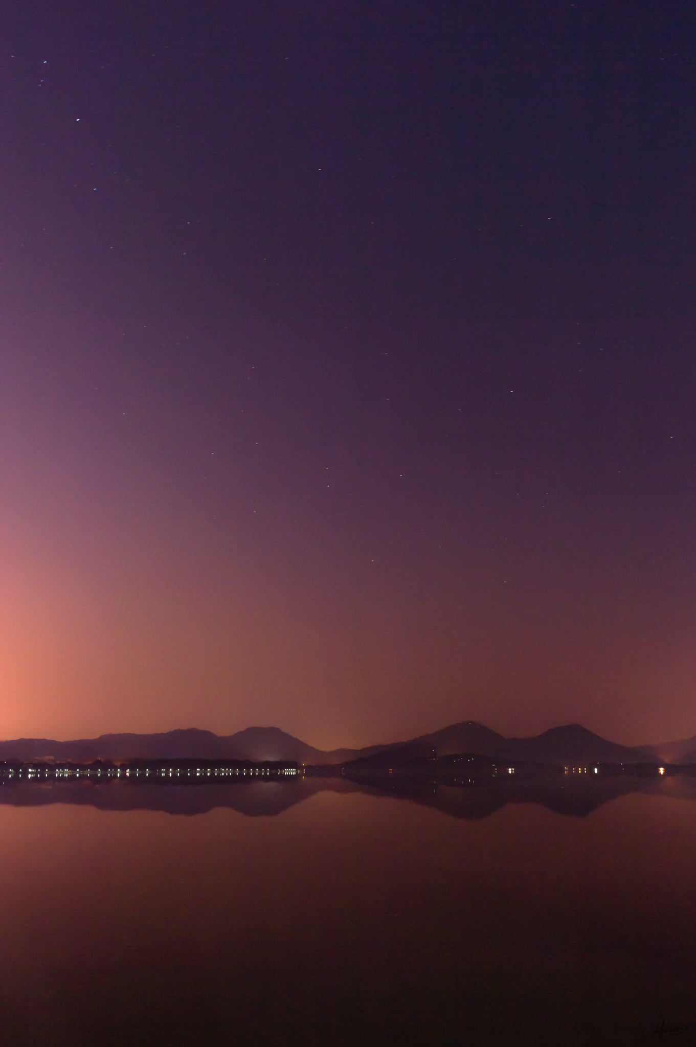 Pentax smc DA 21mm F3.2 AL Limited sample photo. Stars over west lake photography