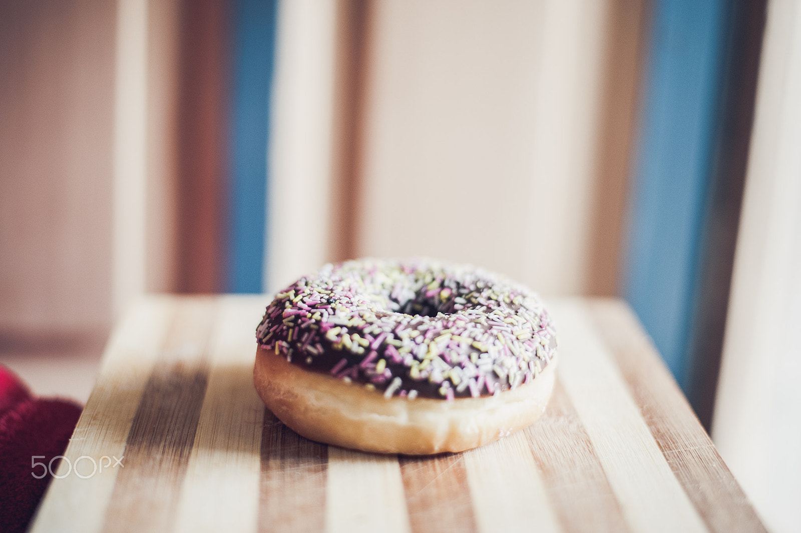 Nikon D700 + Nikon AF-S Nikkor 50mm F1.8G sample photo. Doughnut photography