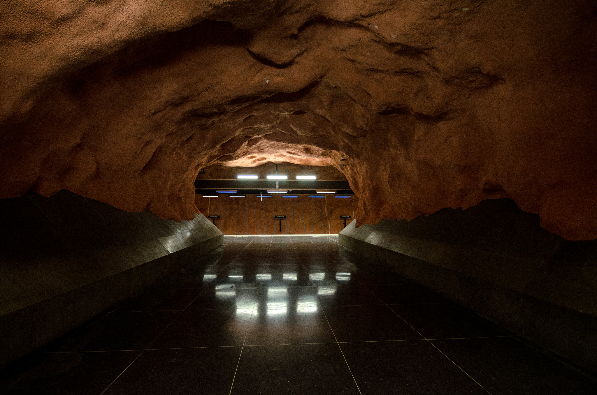 Sigma 10-20mm F4-5.6 EX DC HSM sample photo. Stockholm subways/ metrostations 13 photography