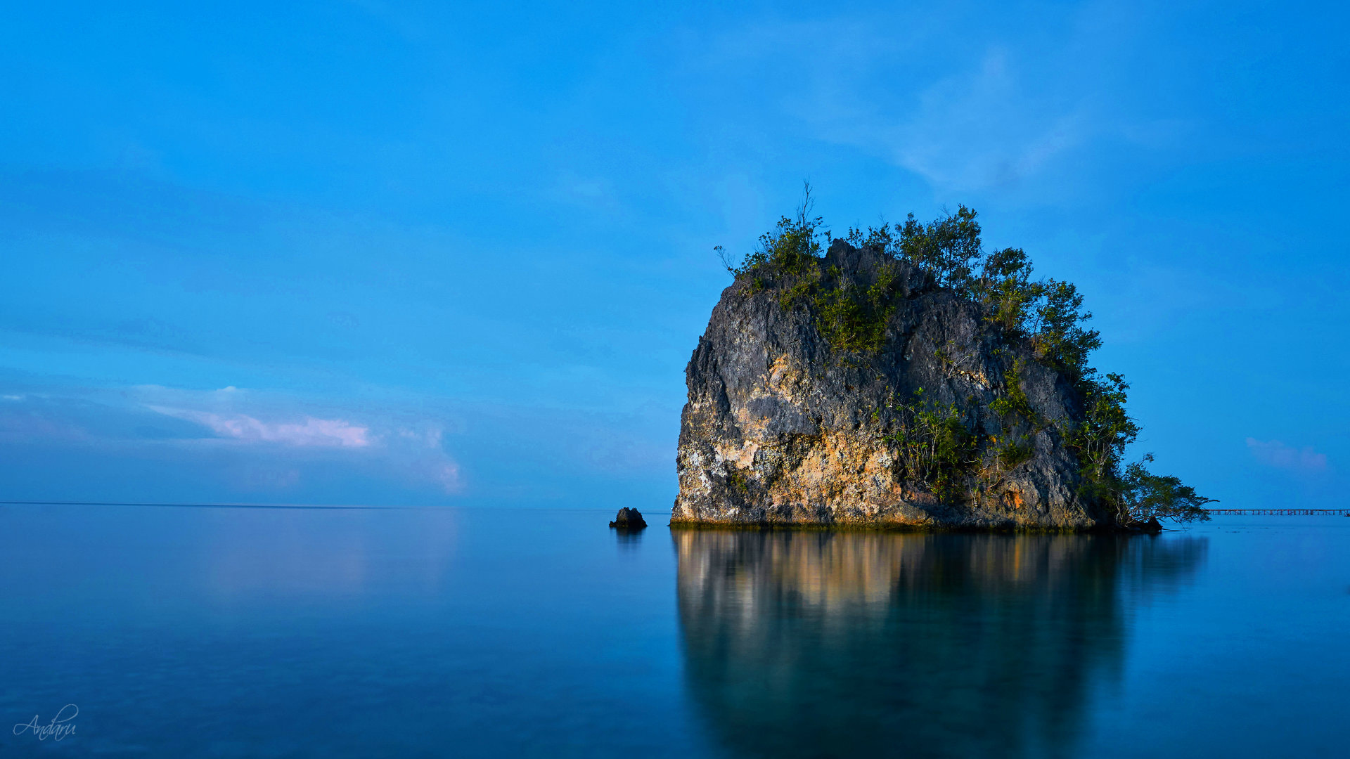 Sony Alpha NEX-5T sample photo. Rock in blue canvas photography