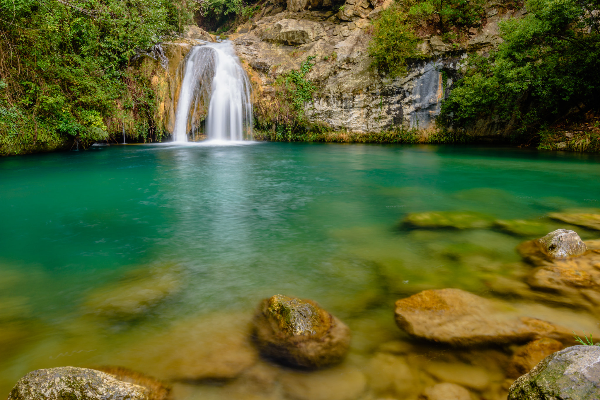 Nikon AF-S Nikkor 18-35mm F3.5-4.5G ED sample photo. El gorg negre photography