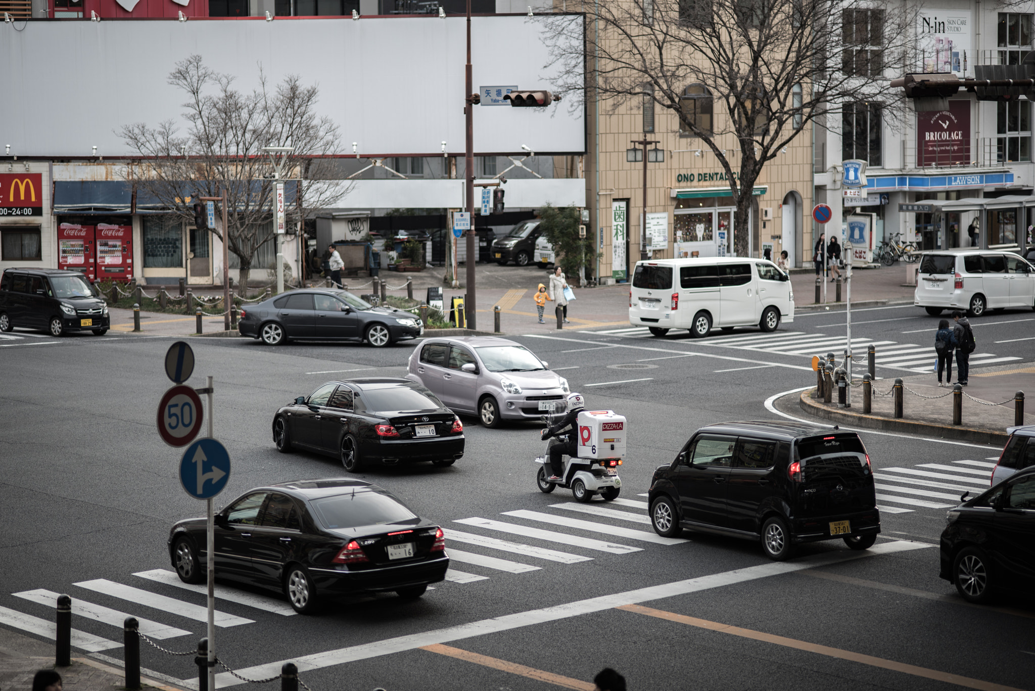 ZEISS Milvus 100mm F2 Macro sample photo. Cityscape 5 photography