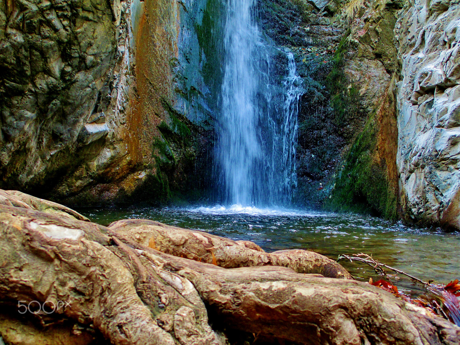 Canon POWERSHOT A4050 IS sample photo. Milomeris waterfall photography