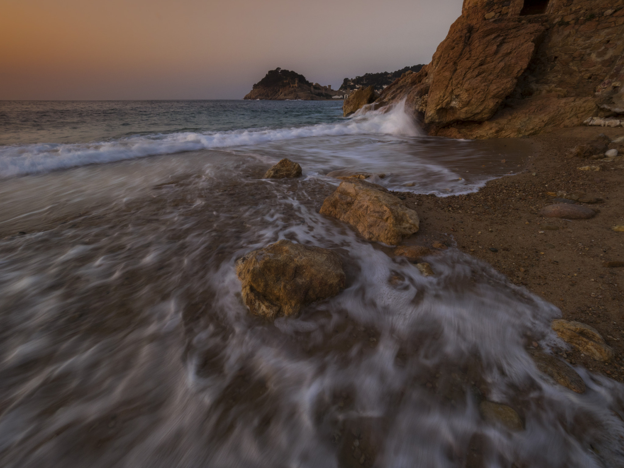 Olympus M.Zuiko Digital ED 7-14mm F2.8 PRO sample photo. Mar menuda photography