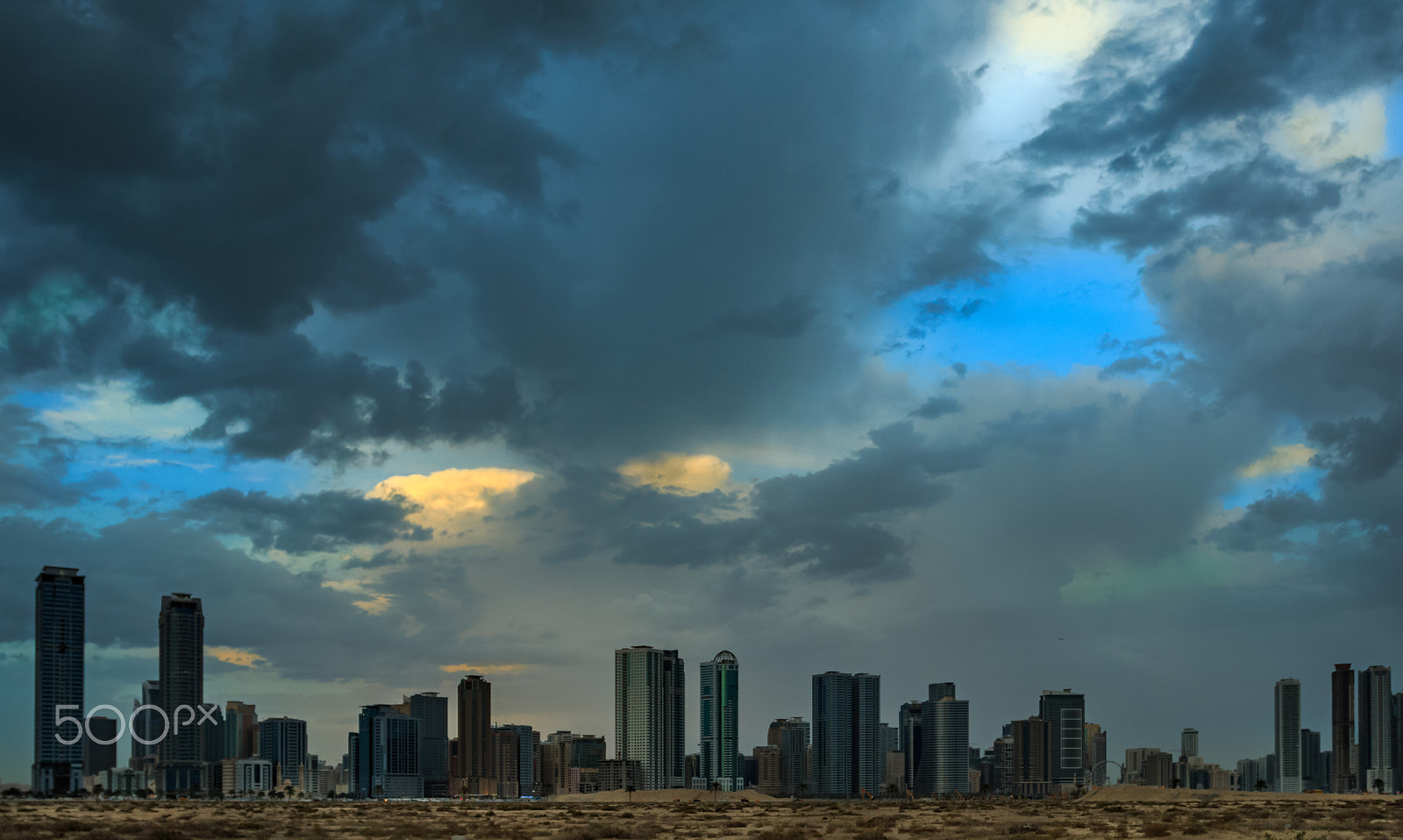 Canon EOS 70D + Canon EF 17-40mm F4L USM sample photo. Cloudscape... photography