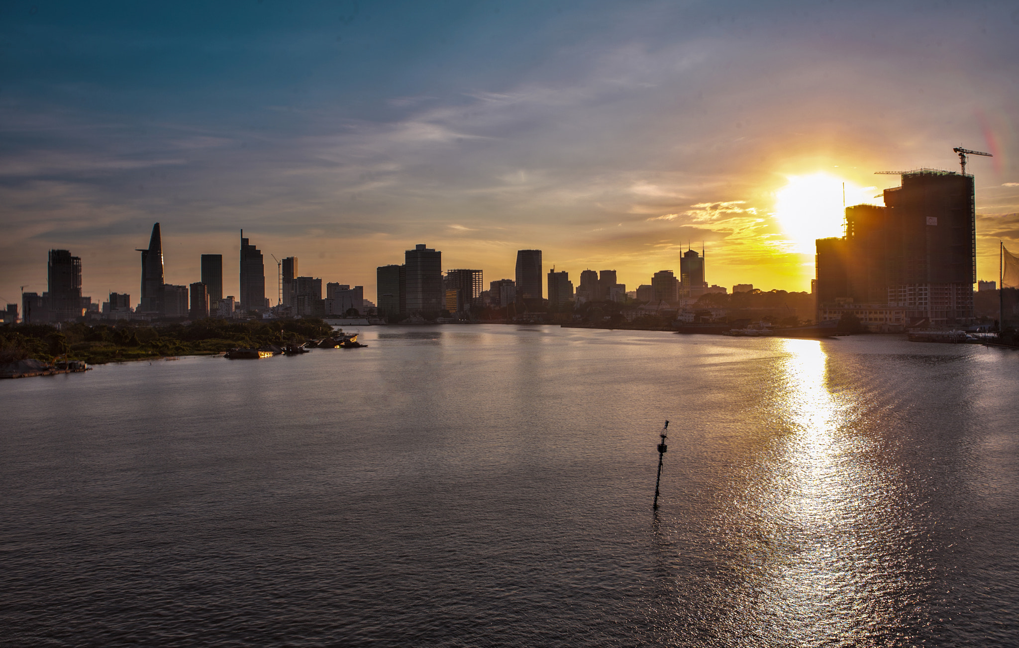 Canon EOS 5D sample photo. Sunset ( thu thiem bridge) photography