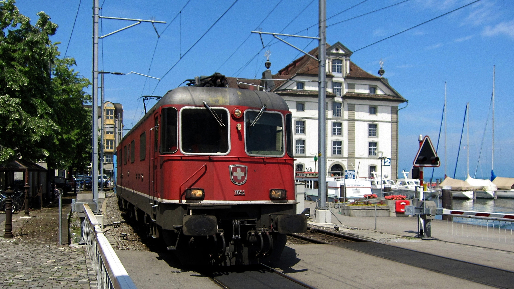 Canon PowerShot SD4000 IS (IXUS 300 HS / IXY 30S) sample photo. Cargo train in rorschach hafen switzerland 2012 photography