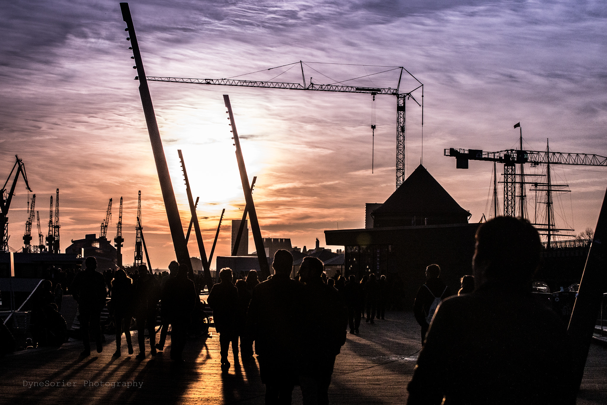 Tamron SP 35mm F1.8 Di VC USD sample photo. Hamburger hafen photography