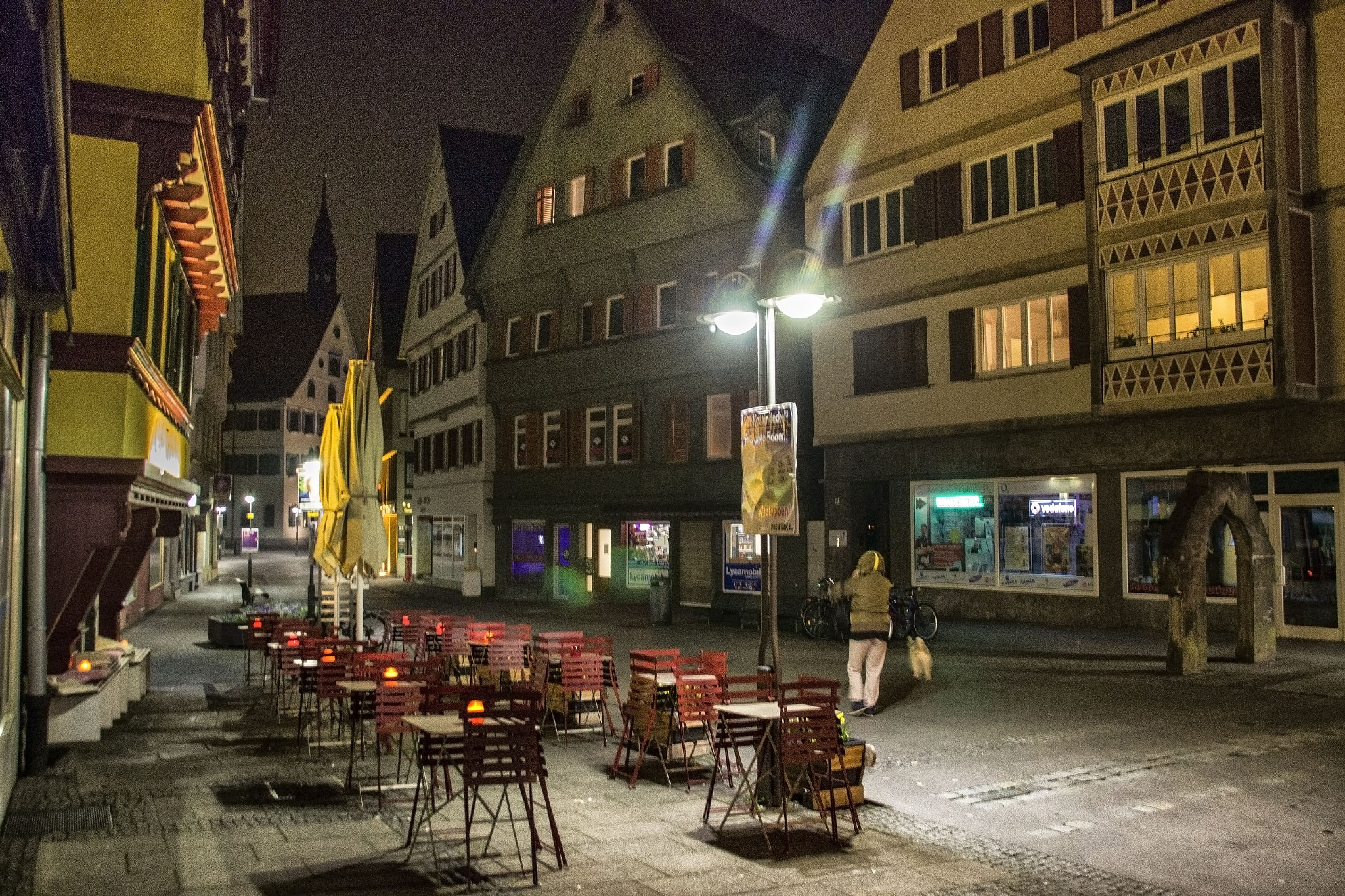 Canon EOS 600D (Rebel EOS T3i / EOS Kiss X5) sample photo. Stuttgart, night walk photography