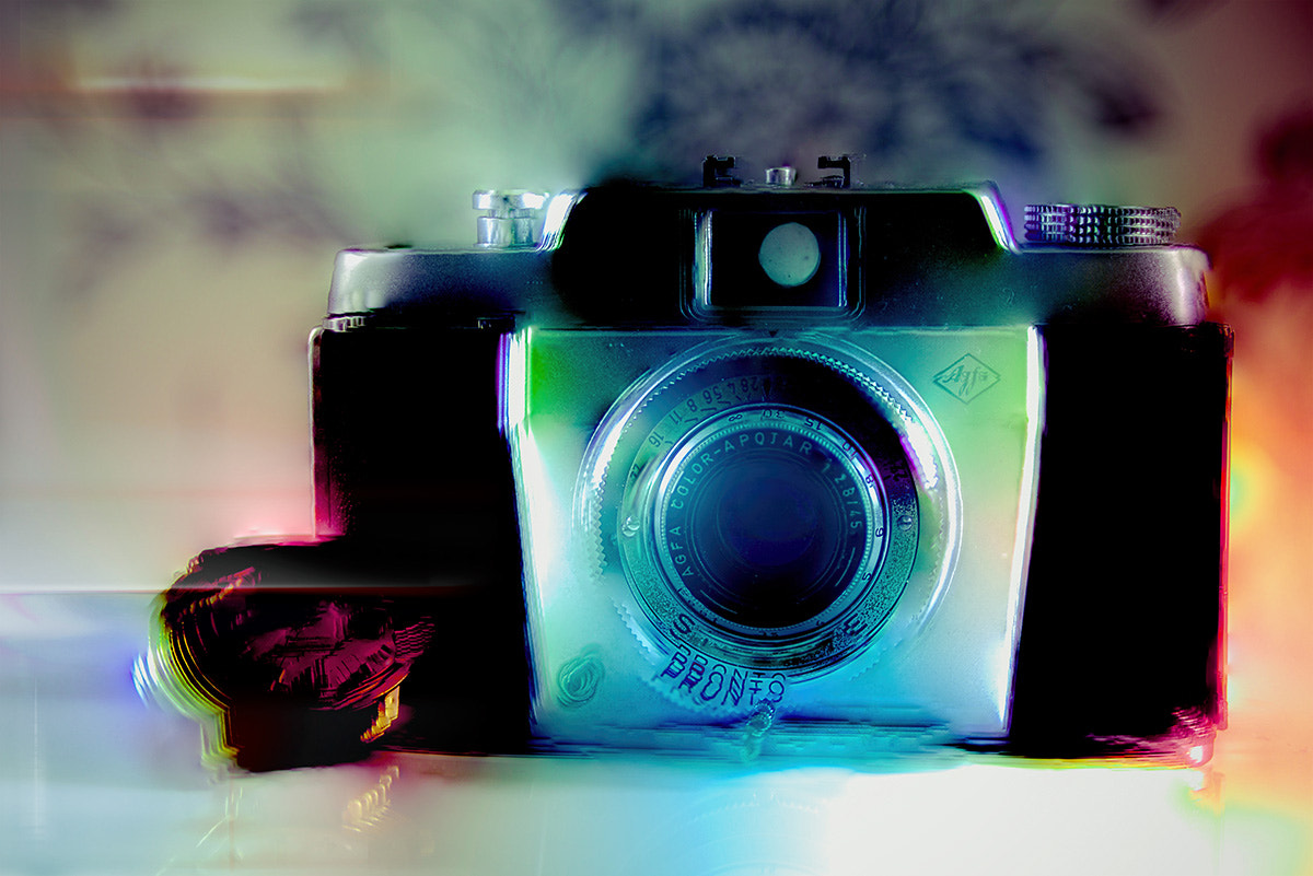 AF Zoom-Nikkor 28-105mm f/3.5-4.5D IF sample photo. Agfa in 20 frames photography