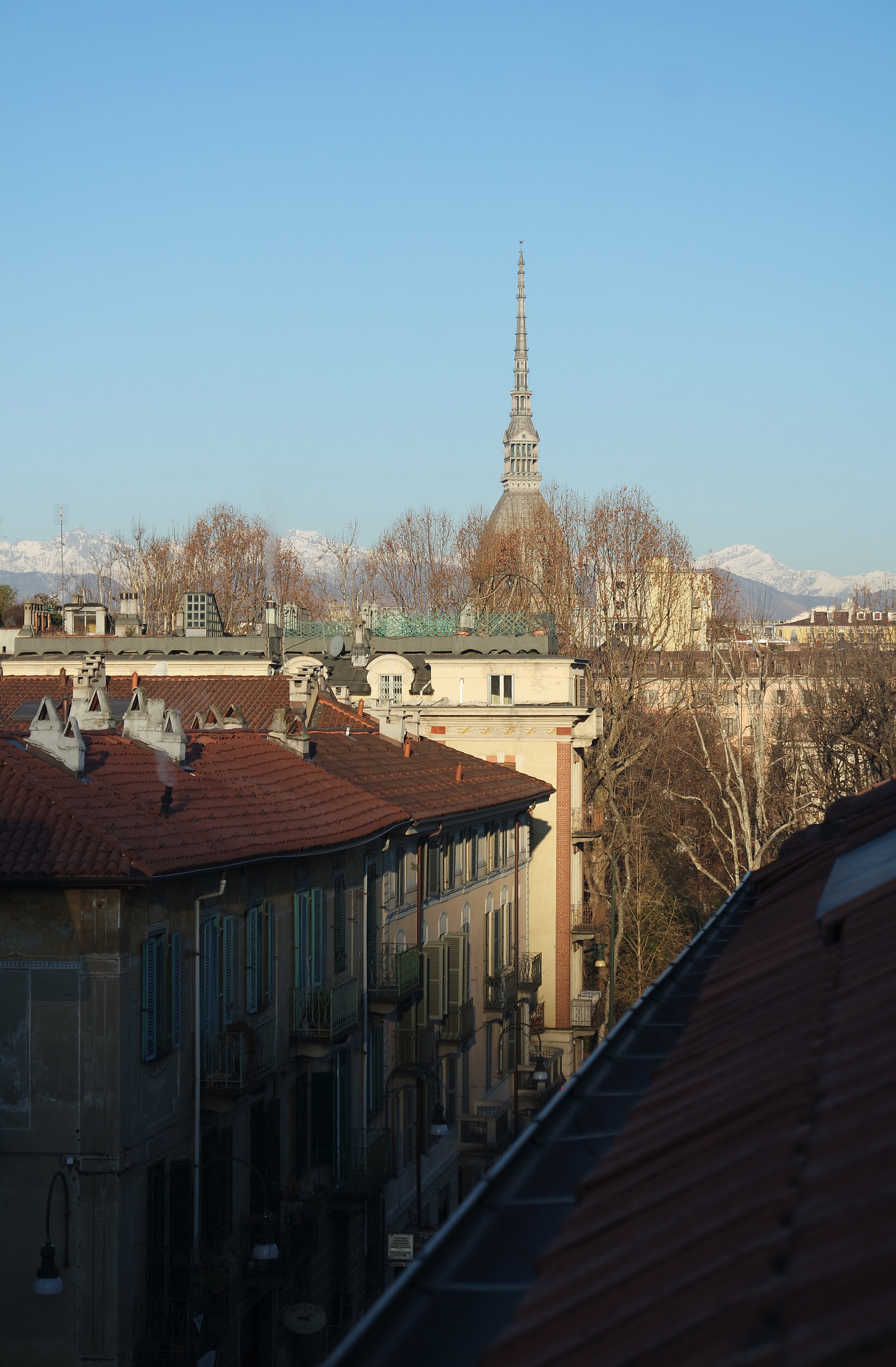 Samsung NX 16-50mm F3.5-5.6 Power Zoom ED OIS sample photo. From the roof photography