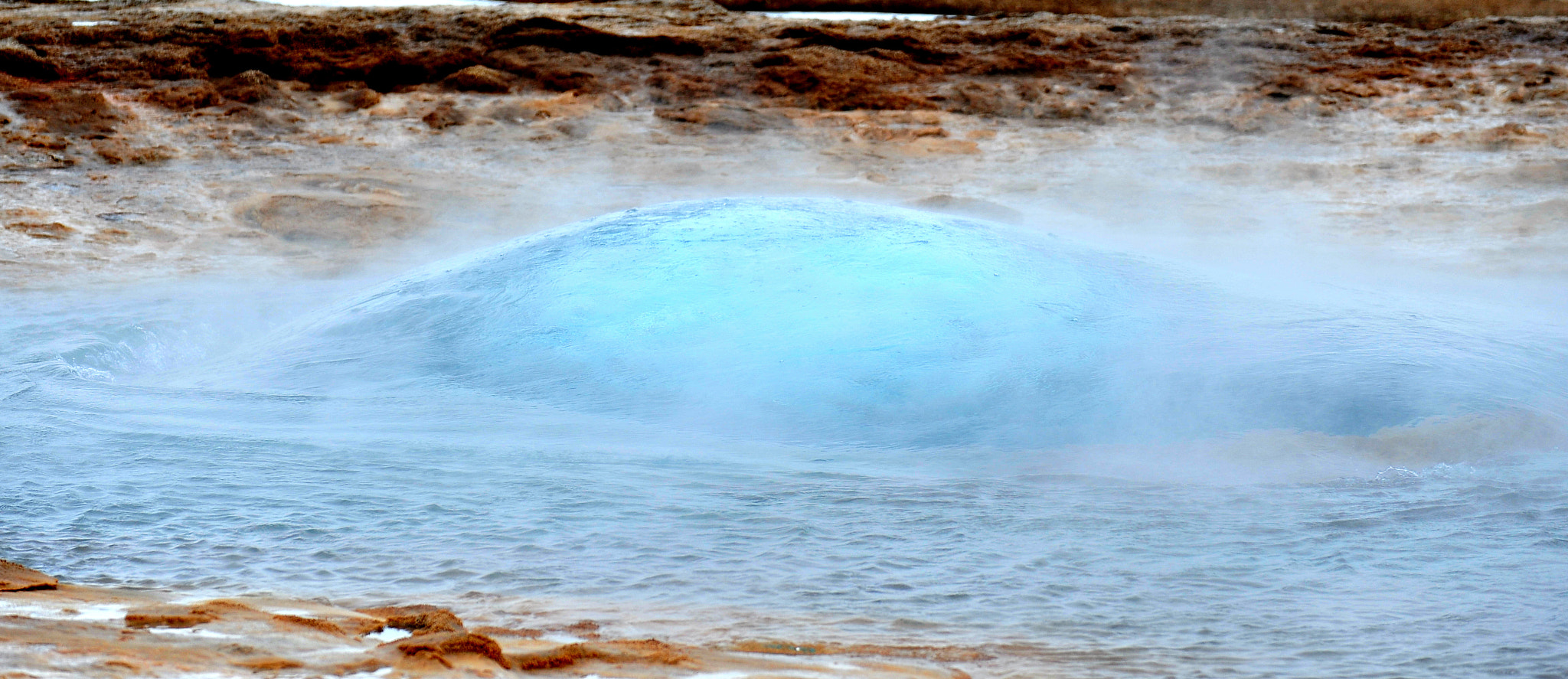 Nikon D700 sample photo. Eruption de geyser photography
