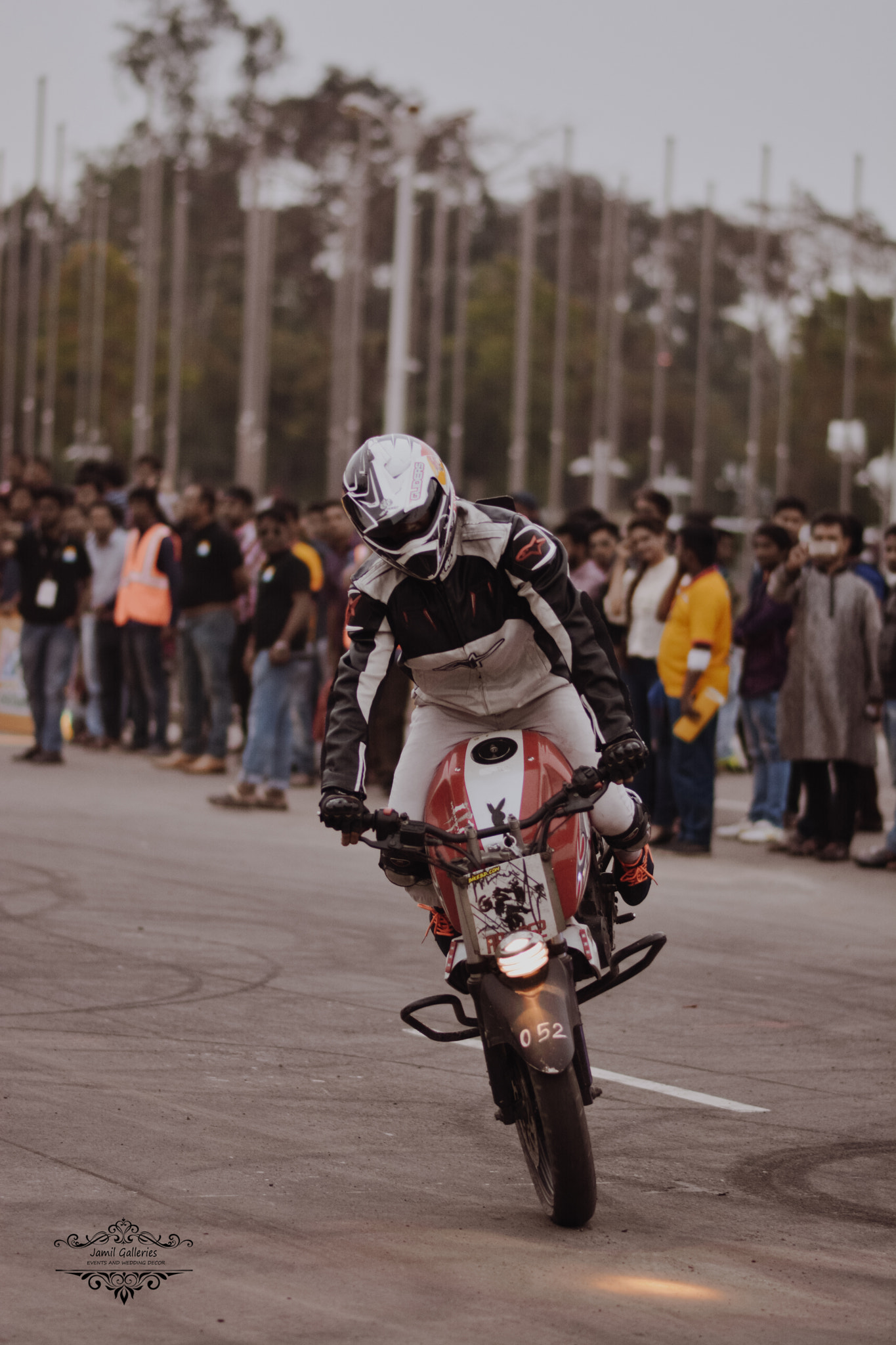 Nikon D5200 sample photo. Live bike stunt photography