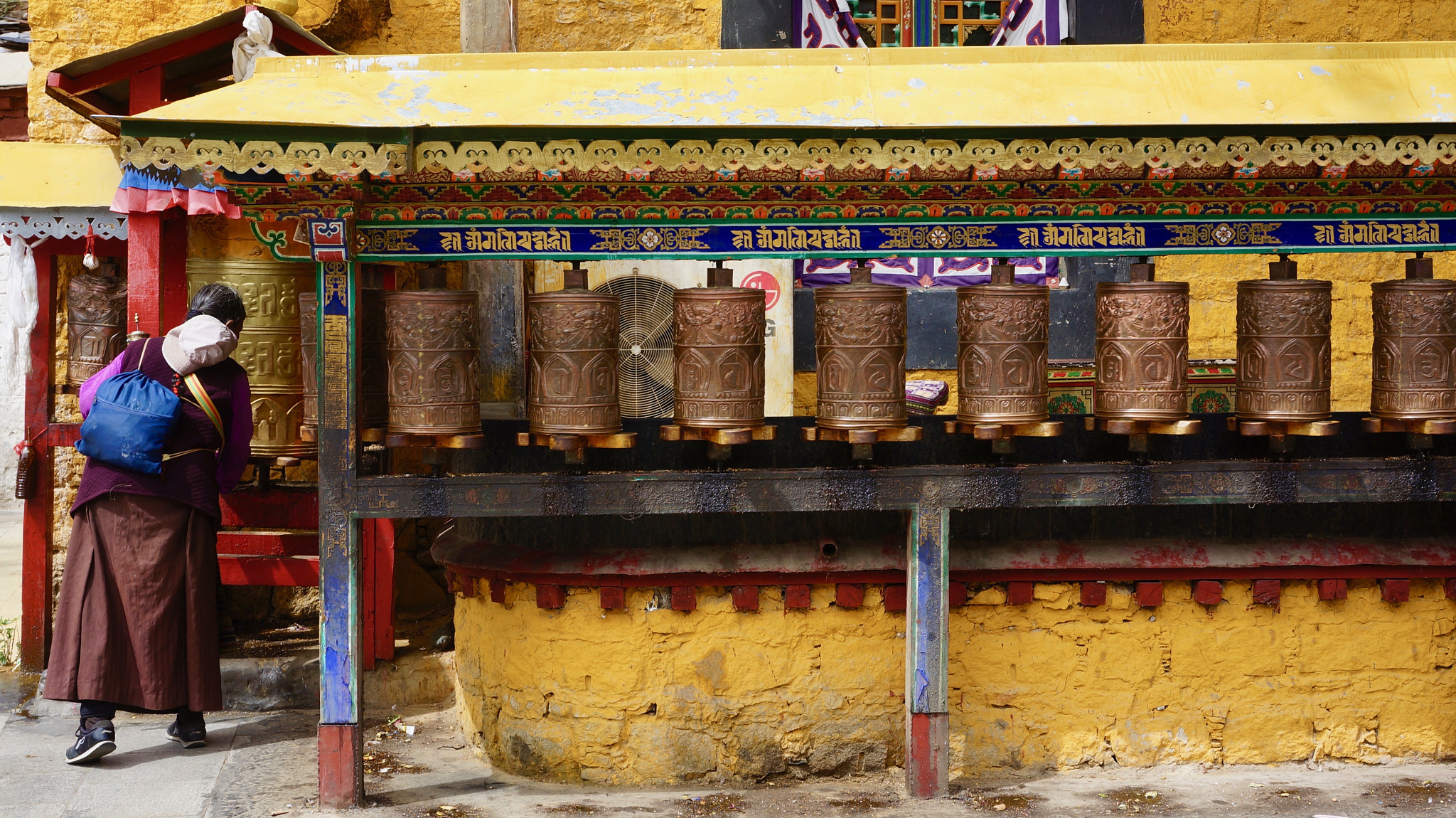 Tamron 18-200mm F3.5-6.3 Di III VC sample photo. Scripture drums photography