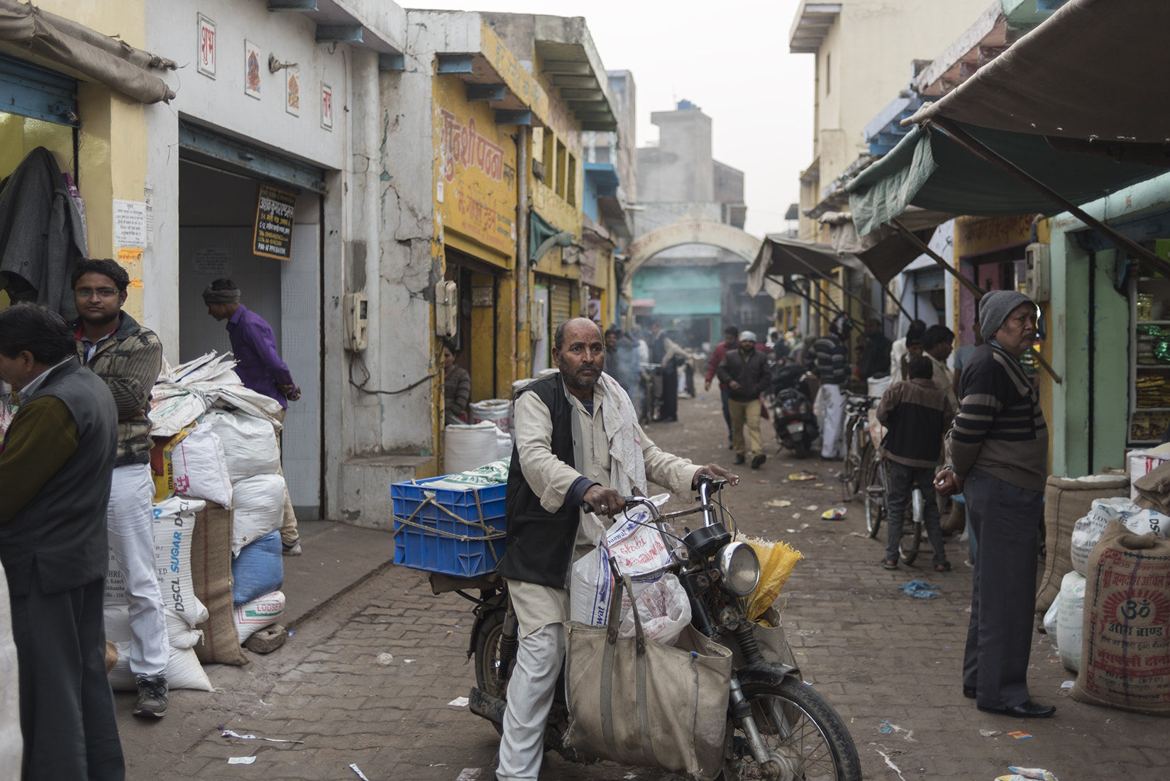 Nikon AF Nikkor 35mm F2D sample photo. Agra photography
