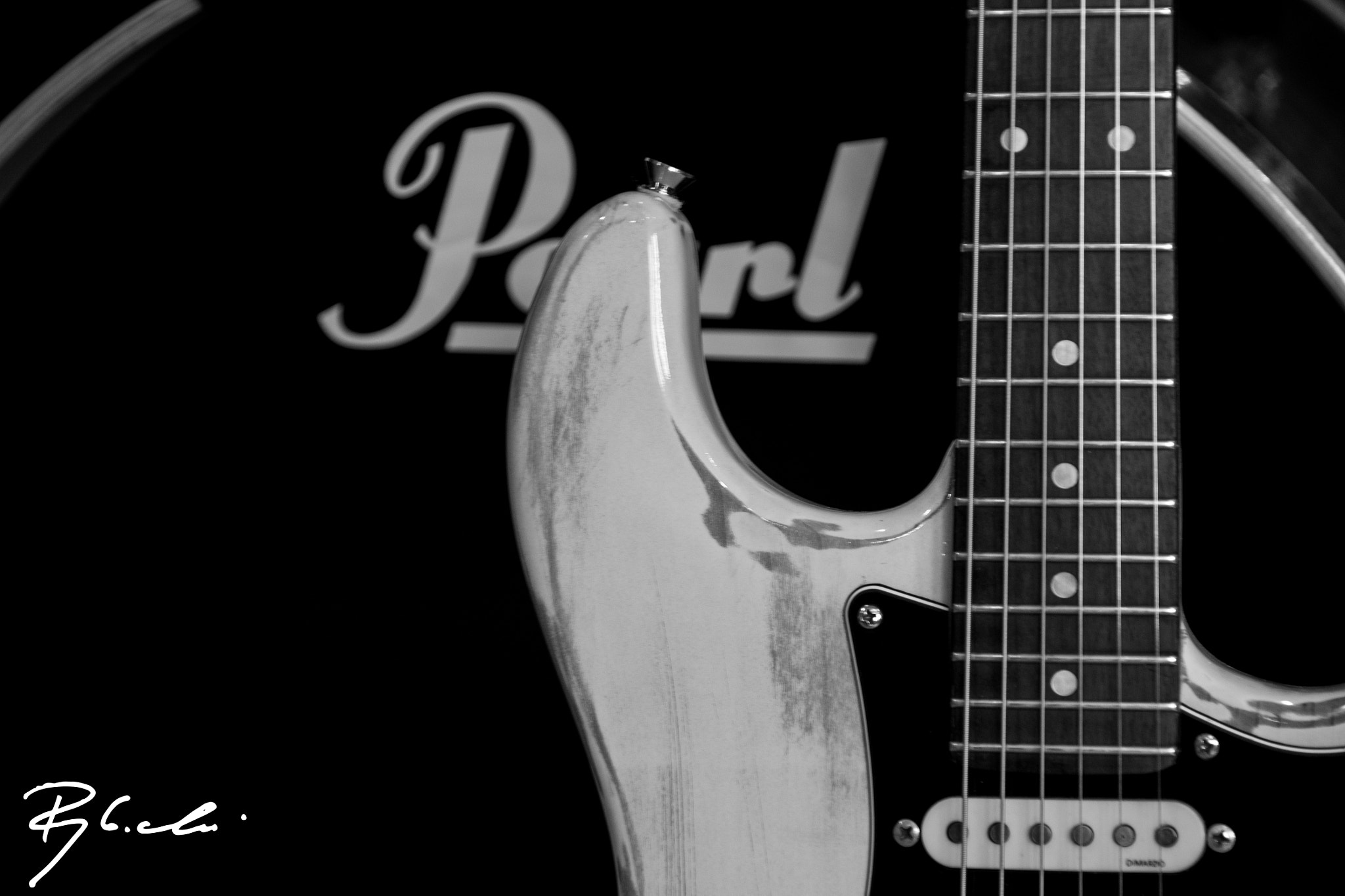 Sony Alpha DSLR-A550 sample photo. Guitar iii photography