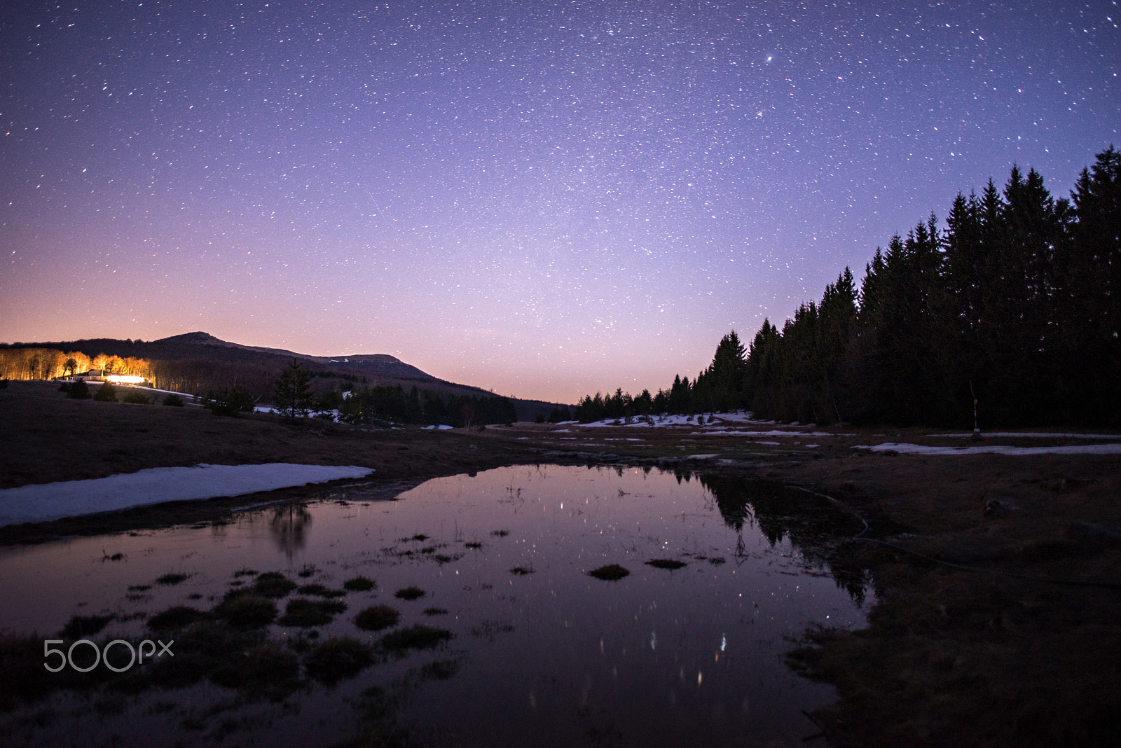 Nikon AF-S Nikkor 20mm F1.8G ED sample photo. Night reflections photography