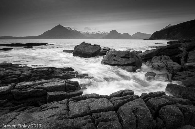 Canon EOS 5DS R + Canon EF 16-35mm F4L IS USM sample photo. Crashing waves at elgol #2 photography