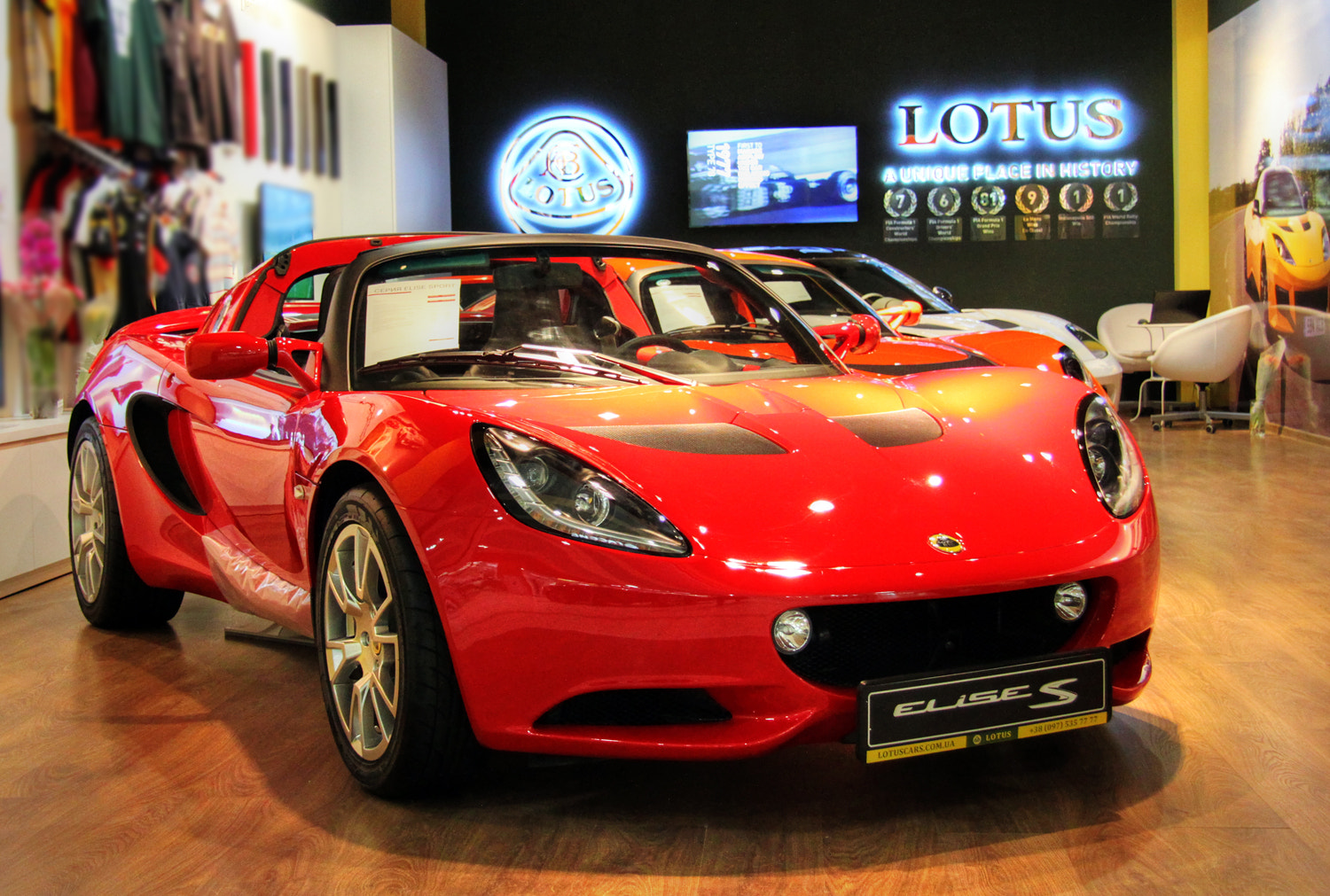 Canon EF-S 17-85mm F4-5.6 IS USM sample photo. Lotus elise photography