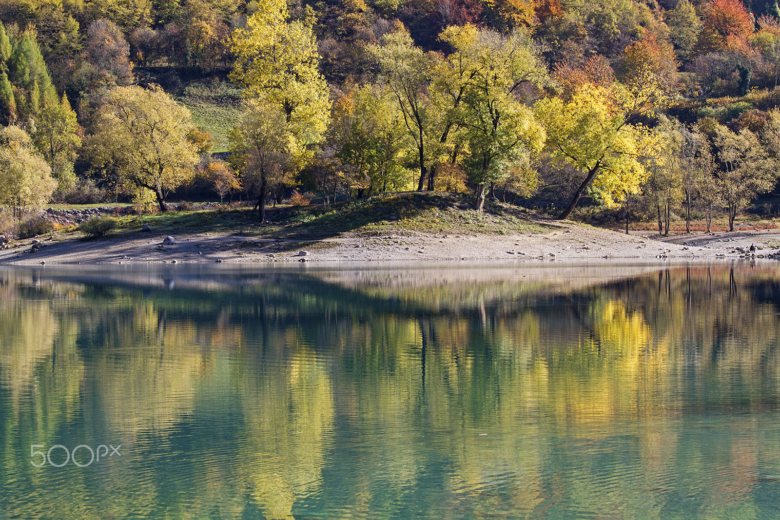 Canon EOS 7D + Canon EF 70-200mm F4L IS USM sample photo. Lake tenno photography