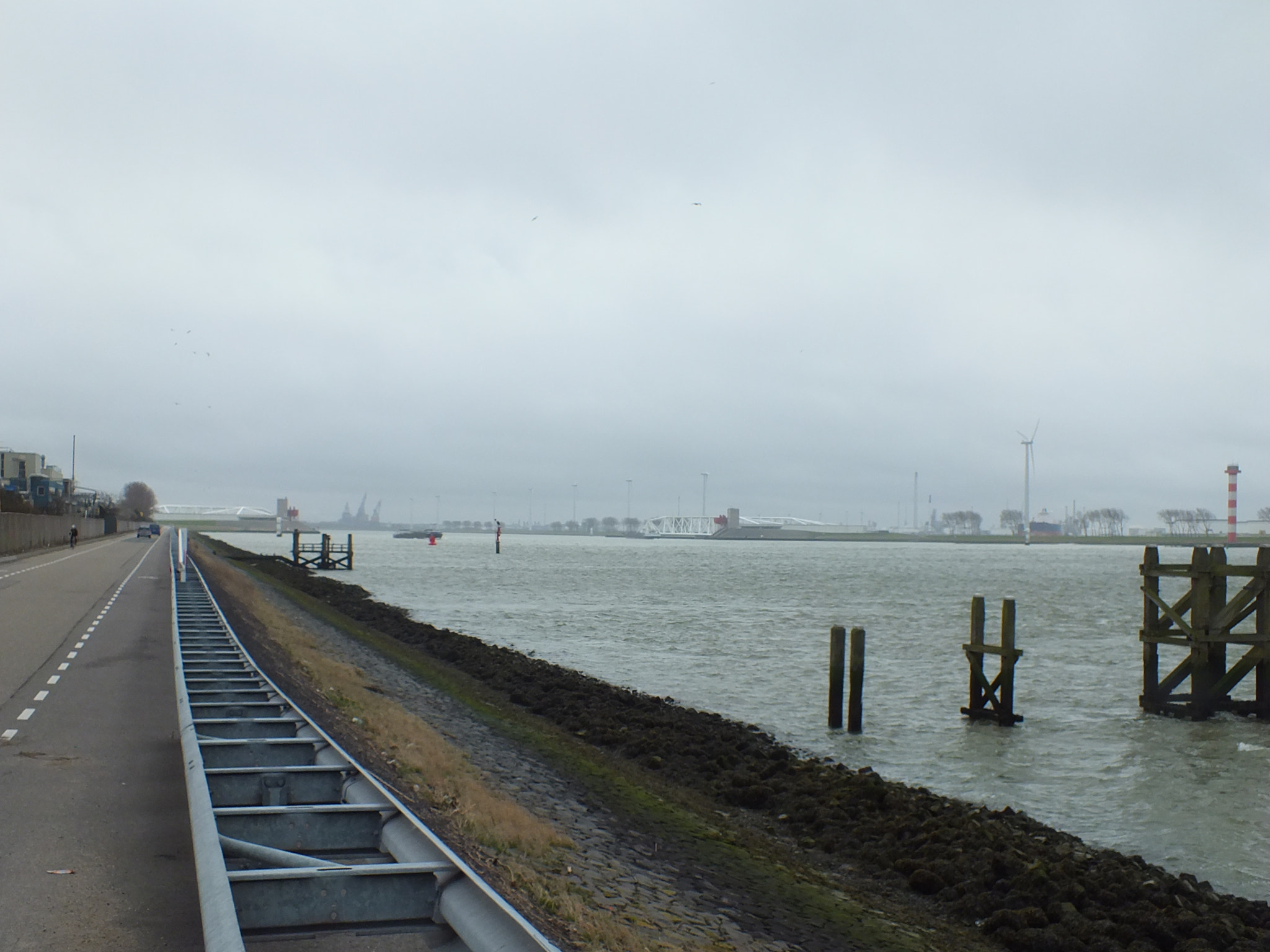 Fujifilm FinePix HS33EXR sample photo. Maeslantkering hoek van holland   photography