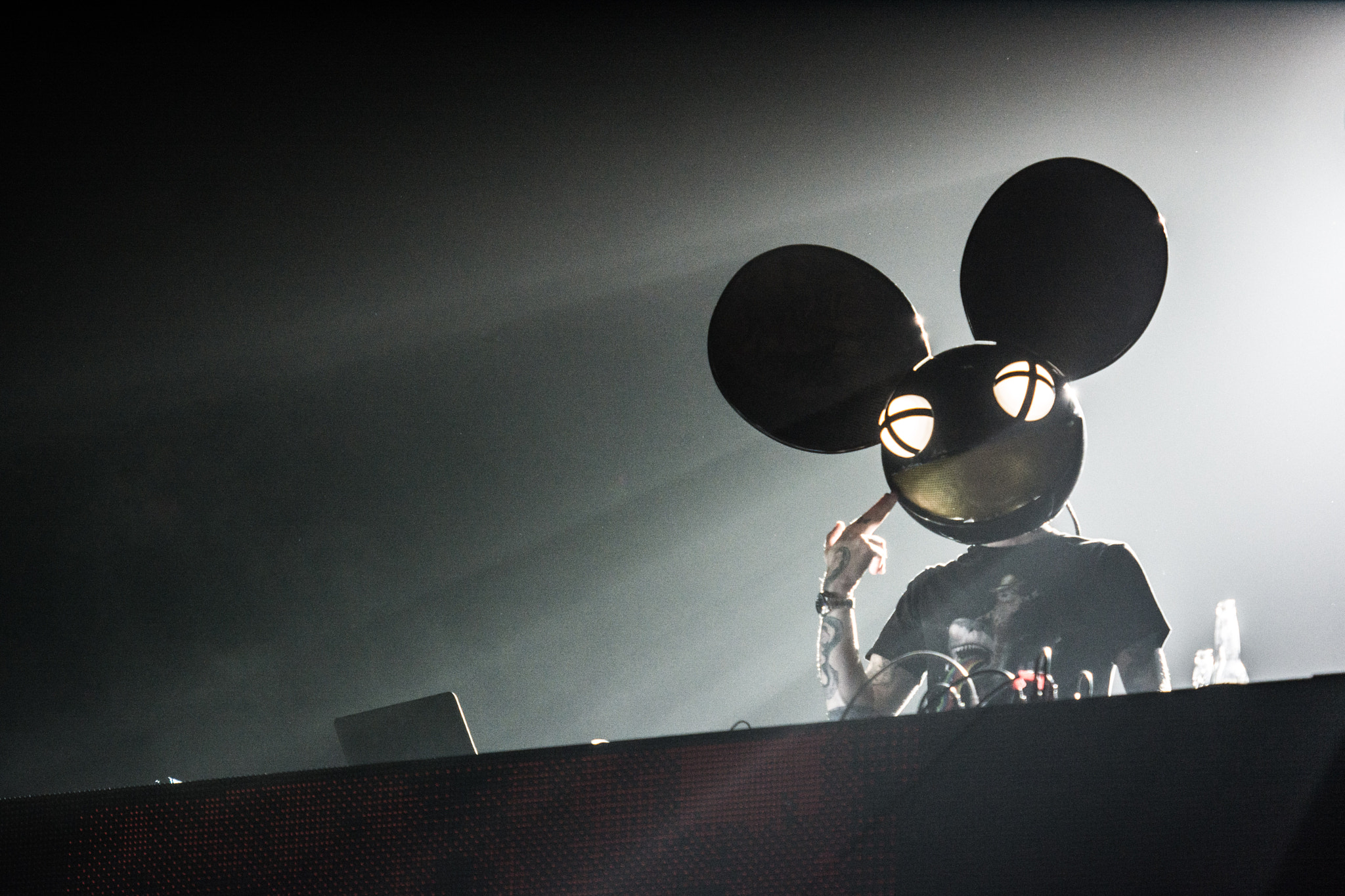 Nikon AF-S Nikkor 70-200mm F2.8G ED VR II sample photo. Deadmau5_freaknight_2015 photography