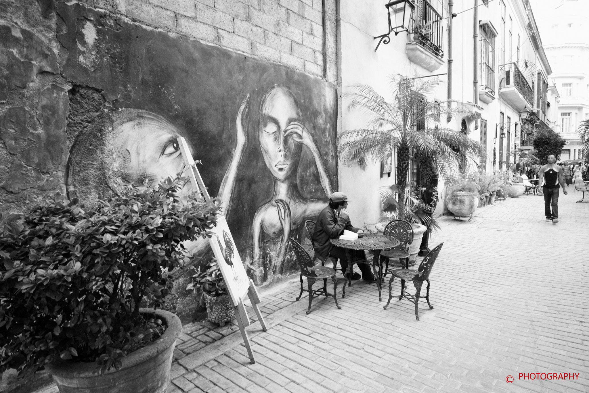 Leica Super-Elmar-M 21mm F3.4 ASPH sample photo. Coffee art photography