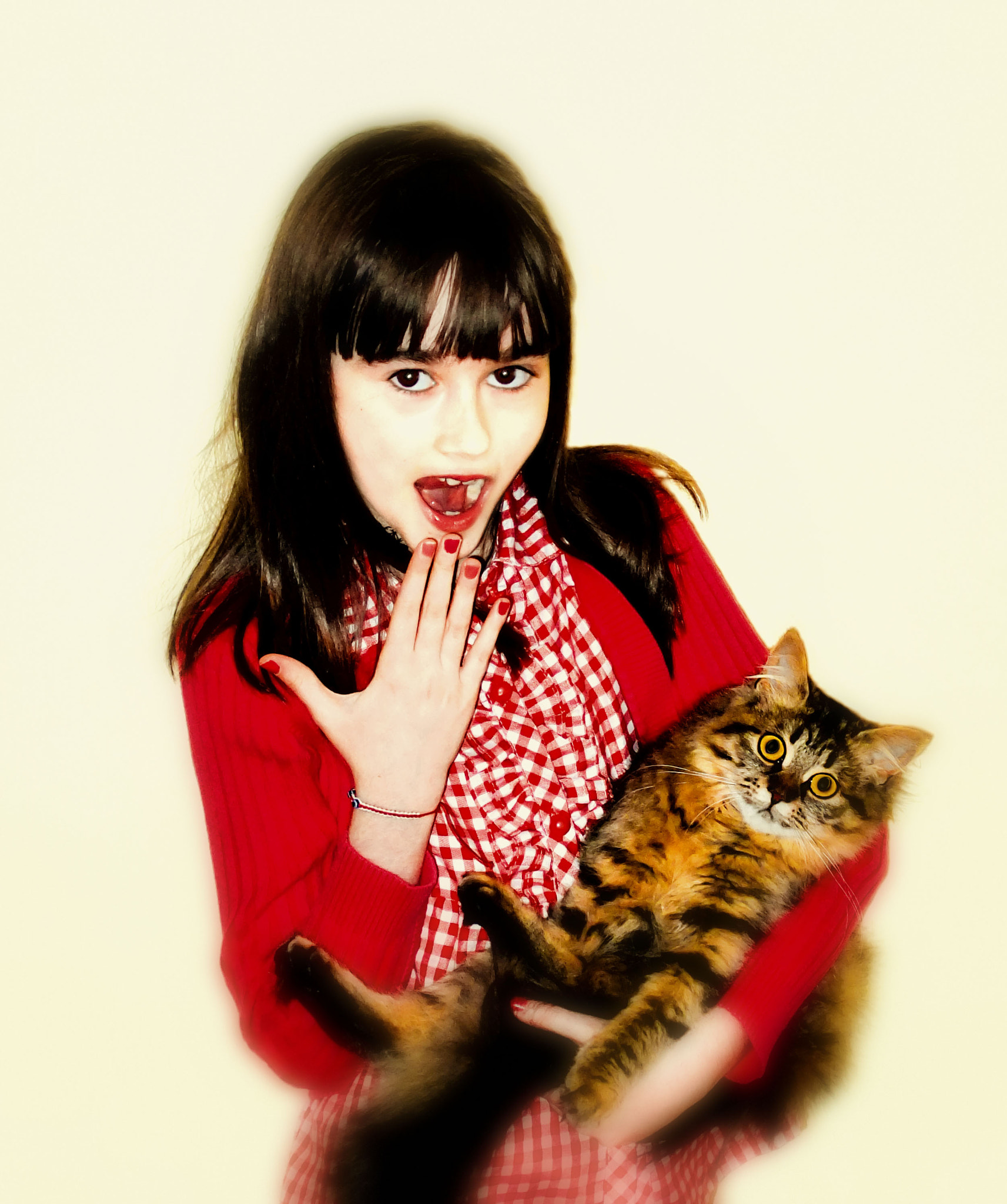 Fujifilm XF1 sample photo. Girl with cat photography