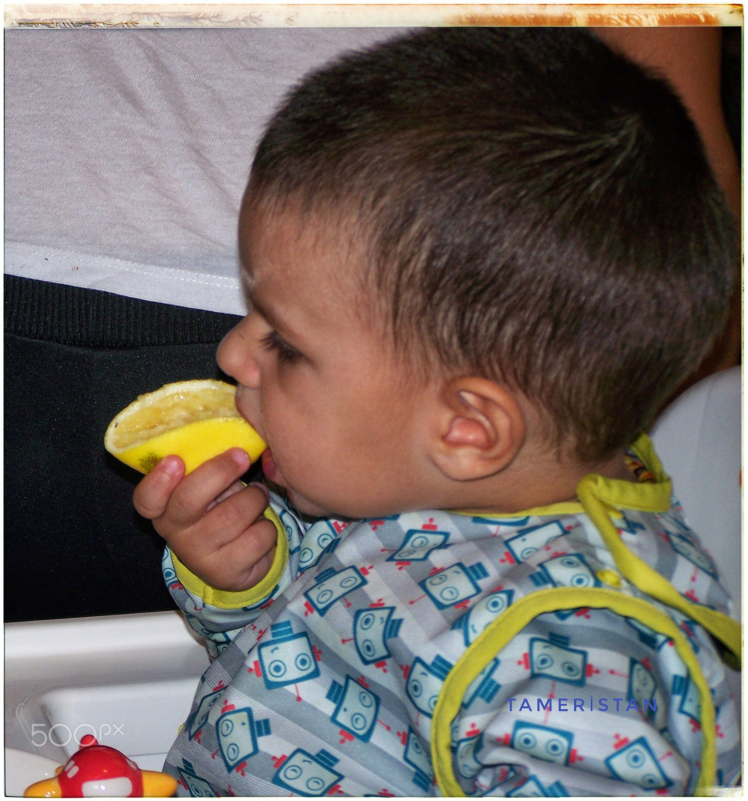 Kodak EASYSHARE Z710 ZOOM DIGITAL CAMERA sample photo. Baby & lemon ..acı ve ekşiyi sevdiğimiz doğrudur :) photography