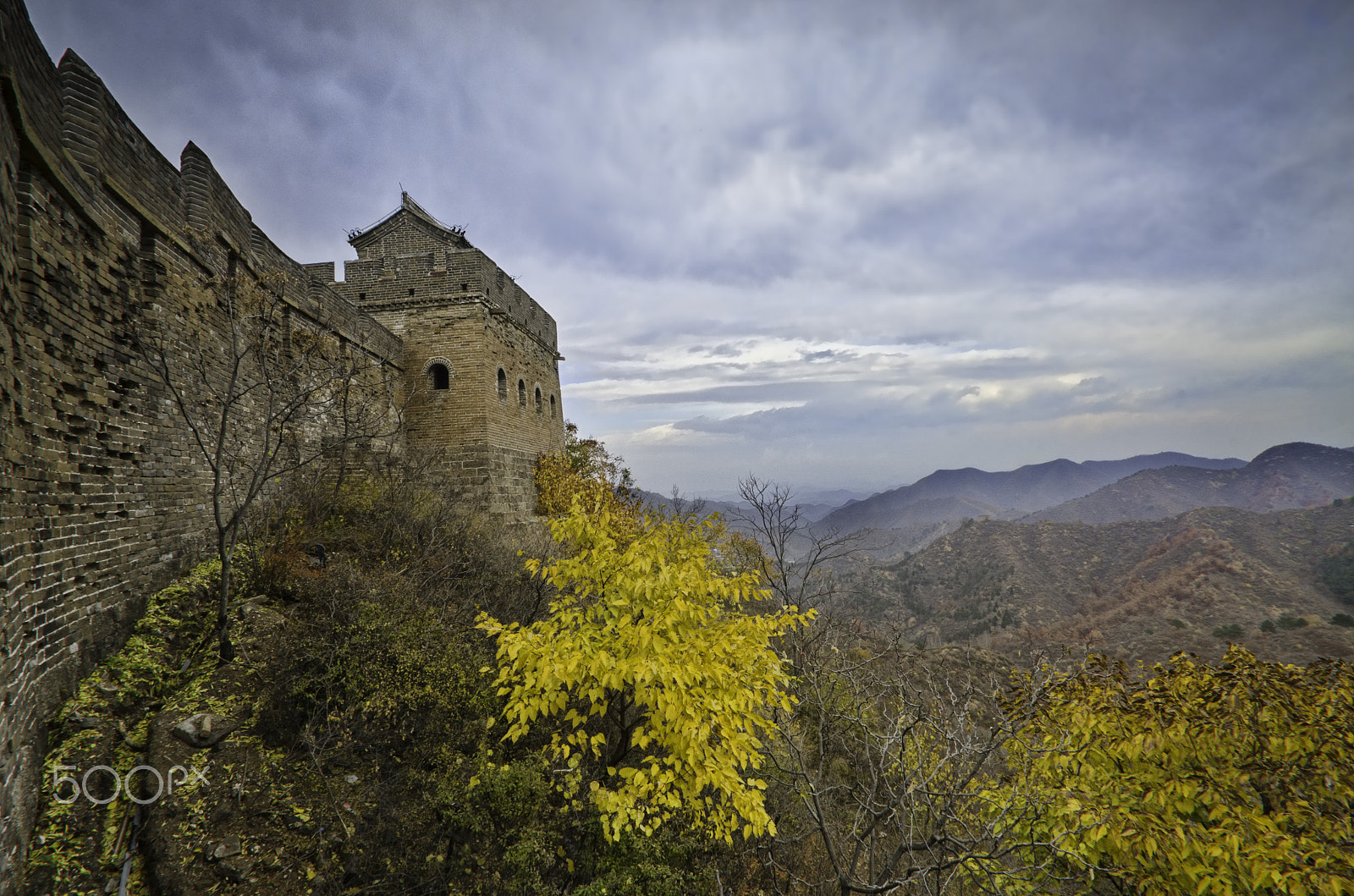 Nikon D7000 + Sigma 10-20mm F3.5 EX DC HSM sample photo. Great wall cloudy autumn day photography