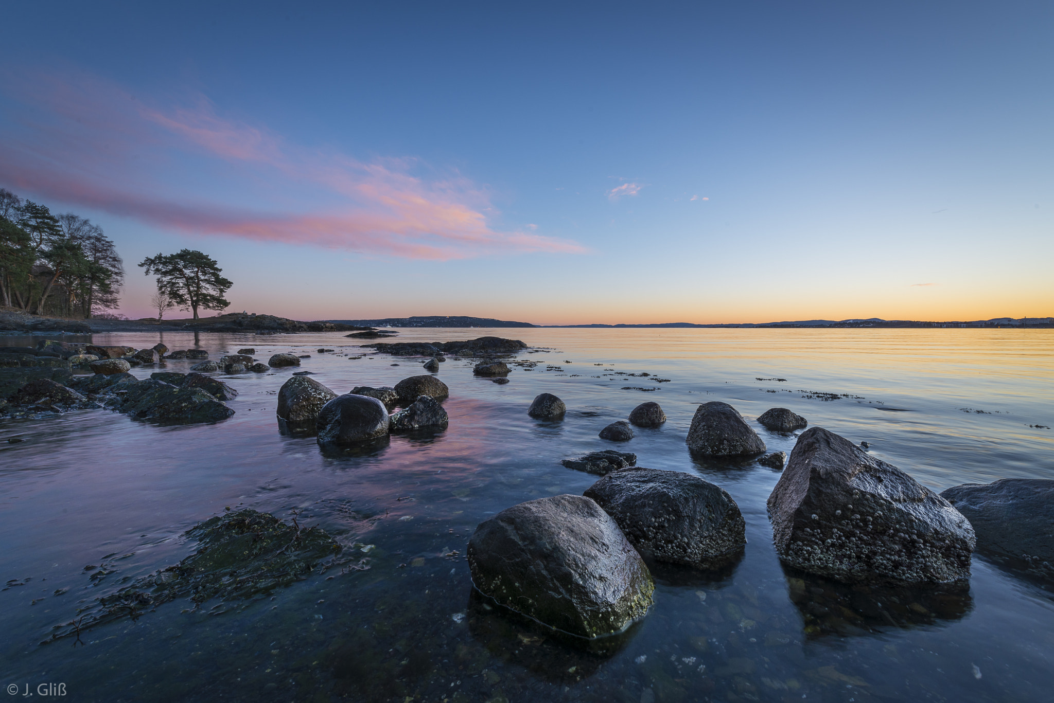 Nikon AF-S Nikkor 14-24mm F2.8G ED sample photo. - all these colors - photography