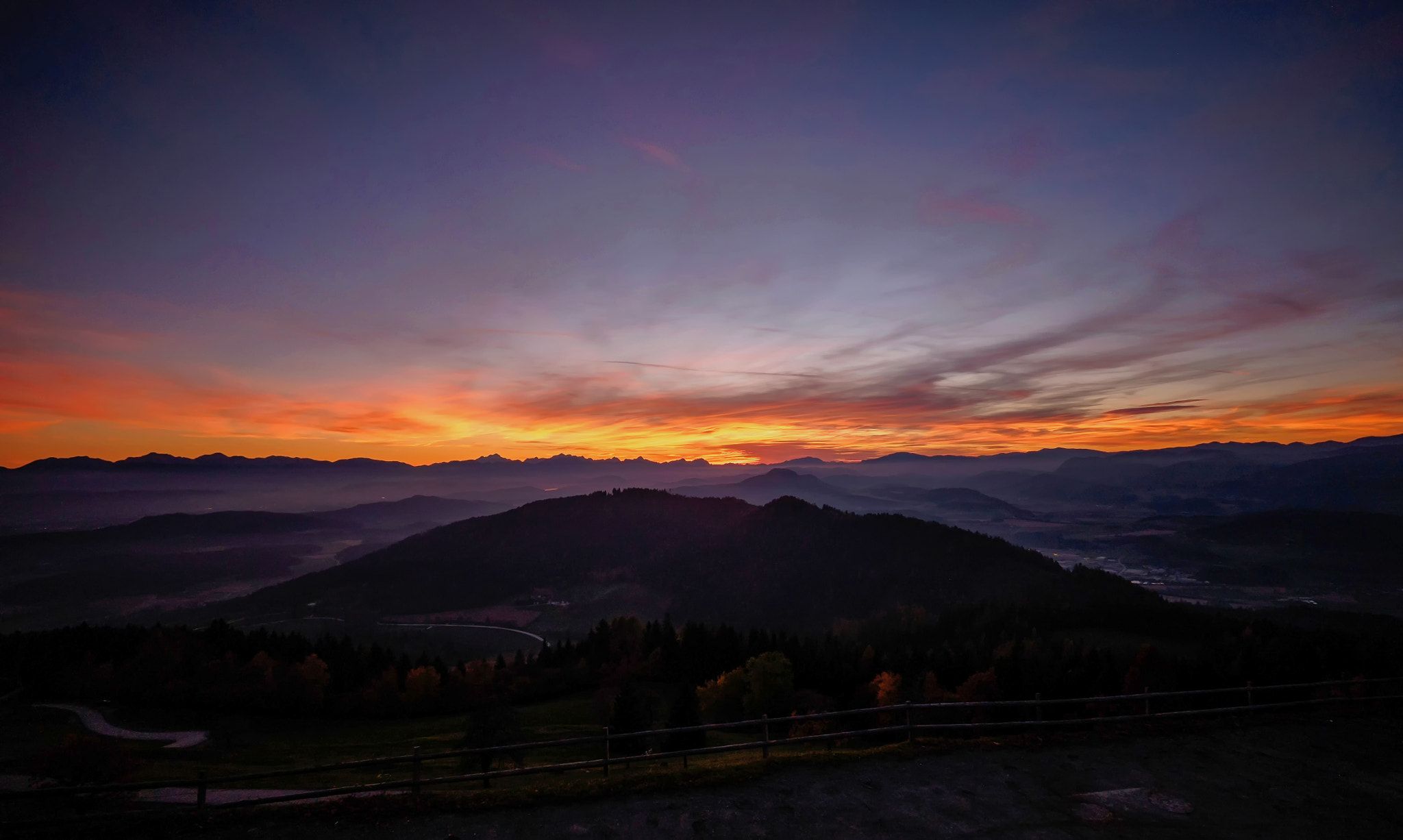 Fujifilm X-E2 sample photo. Madgalensberg sunset photography