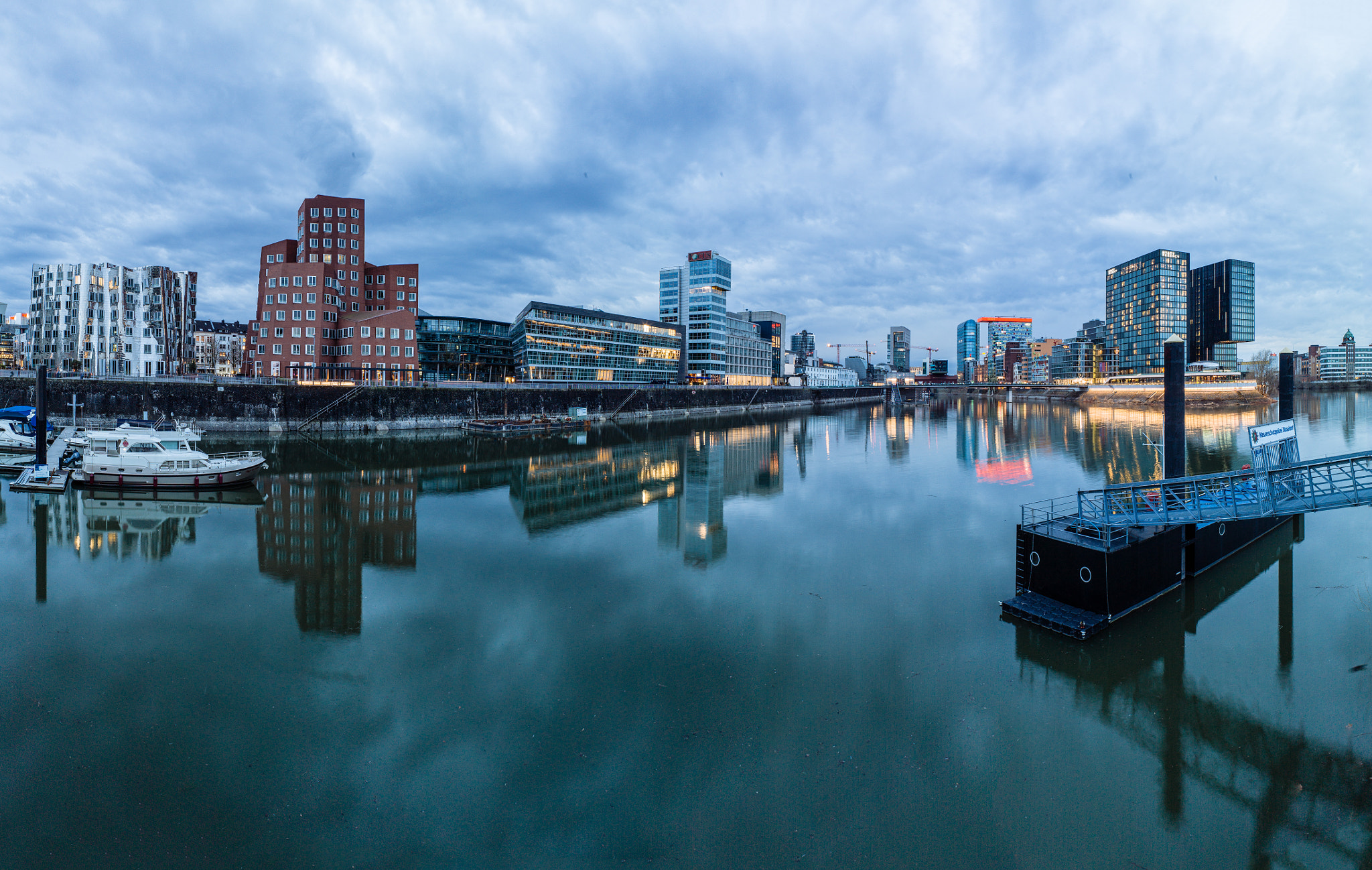 Leica M9 + Leica Elmarit-M 24mm F2.8 ASPH sample photo. - photography