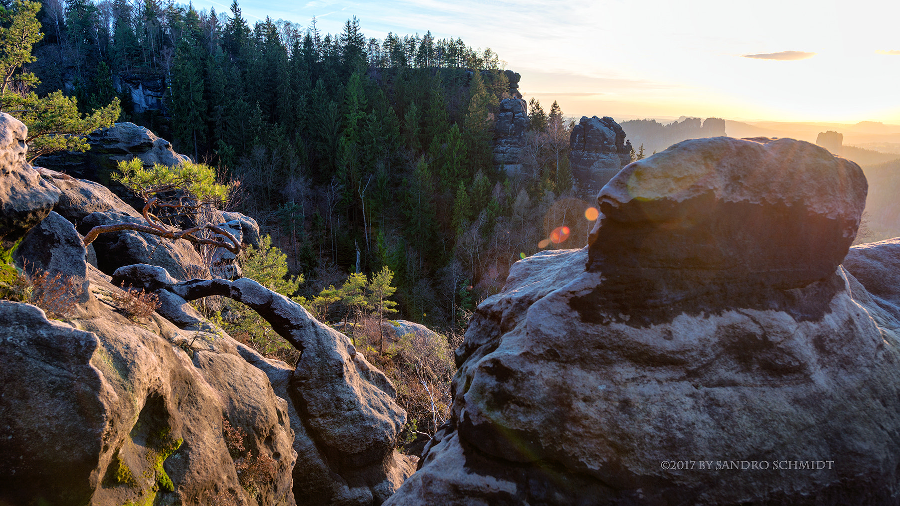 Nikon AF-S Nikkor 14-24mm F2.8G ED sample photo. Rocky sunset photography