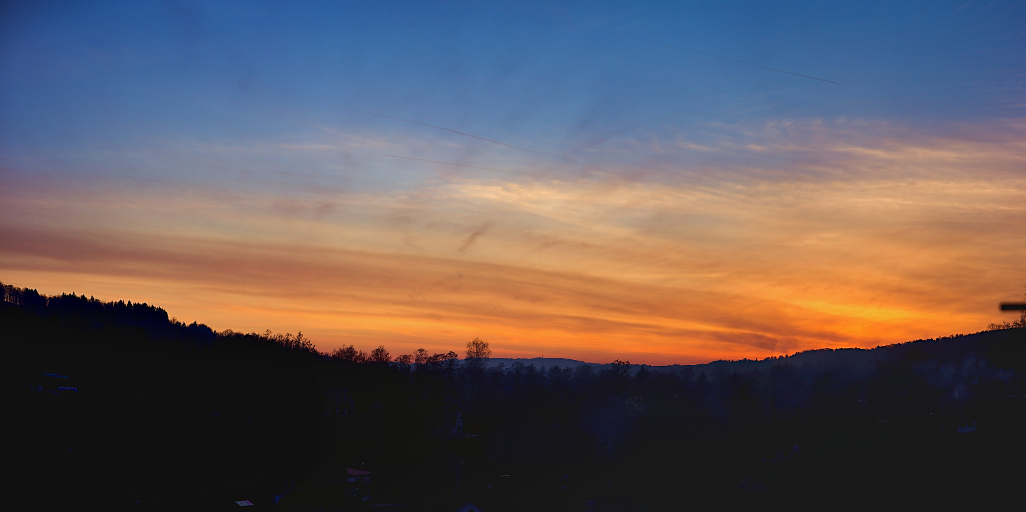 Canon EF-S 17-55mm F2.8 IS USM sample photo. Panorama fiery west photography