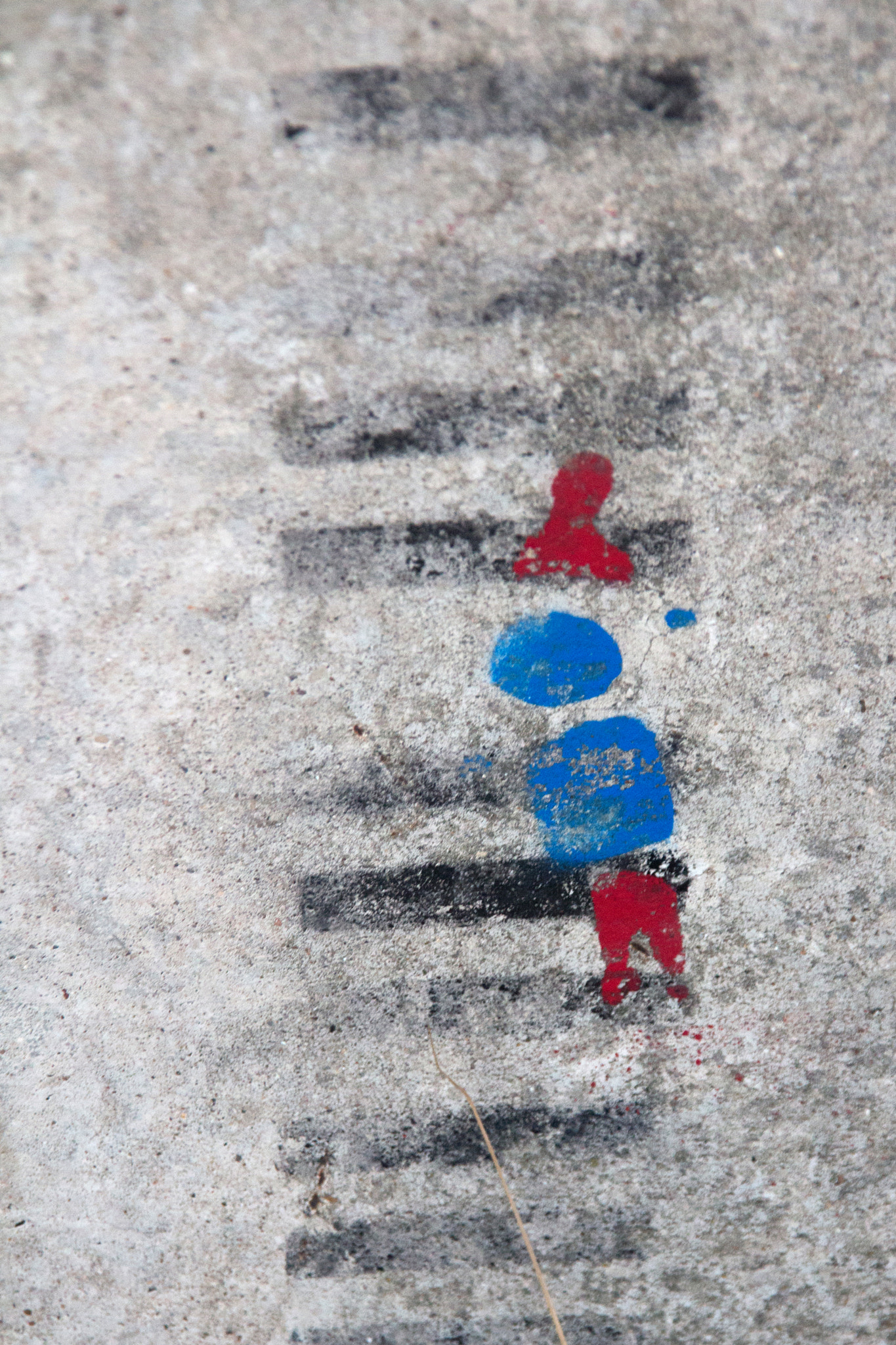 Sigma 18-200mm f/3.5-6.3 DC OS sample photo. Le petit bonhomme bleu (the small blue chap) photography