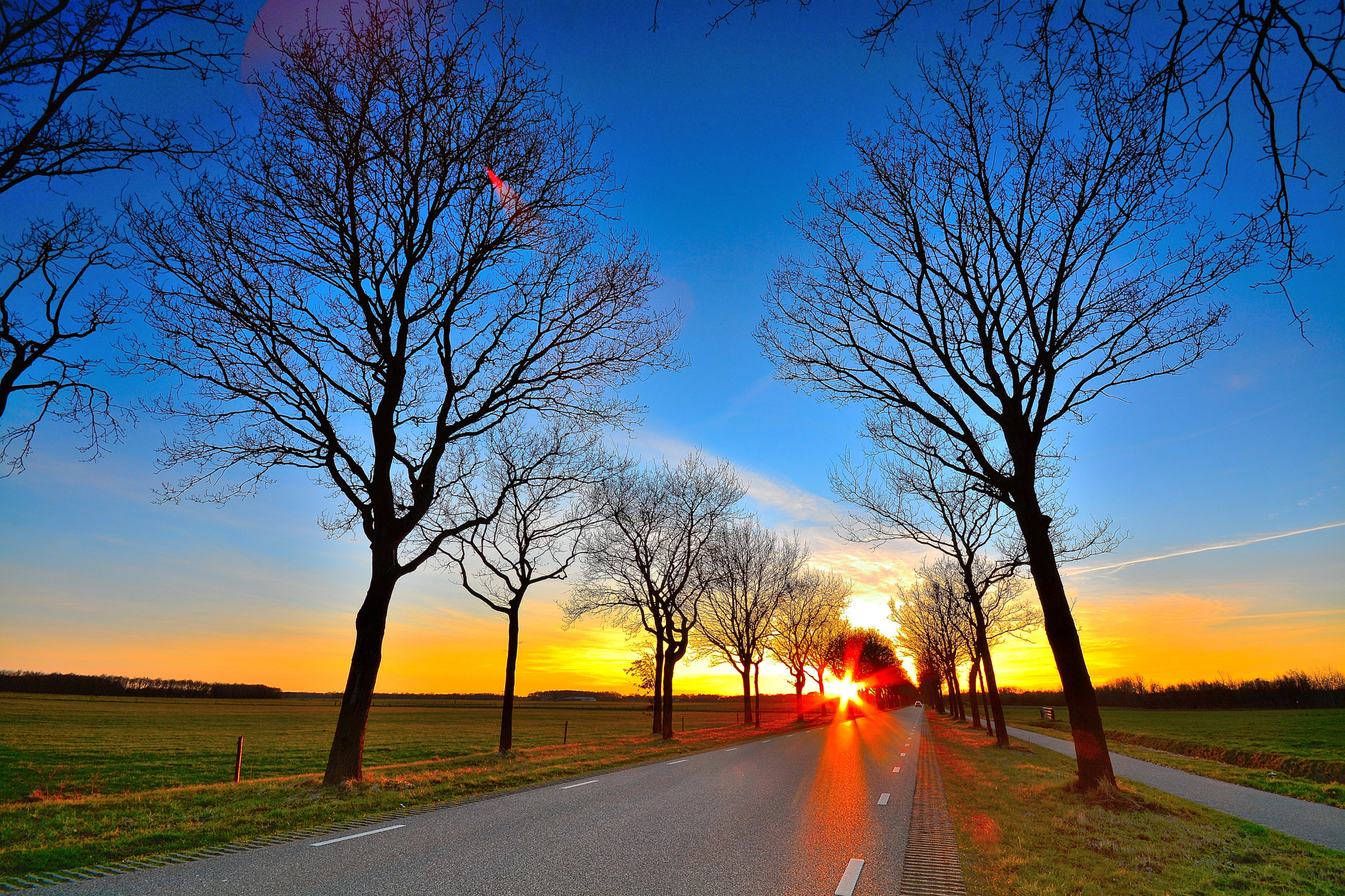 Sigma 10-20mm F4-5.6 EX DC HSM sample photo. Sunset between assen and zeijen, drenthe photography