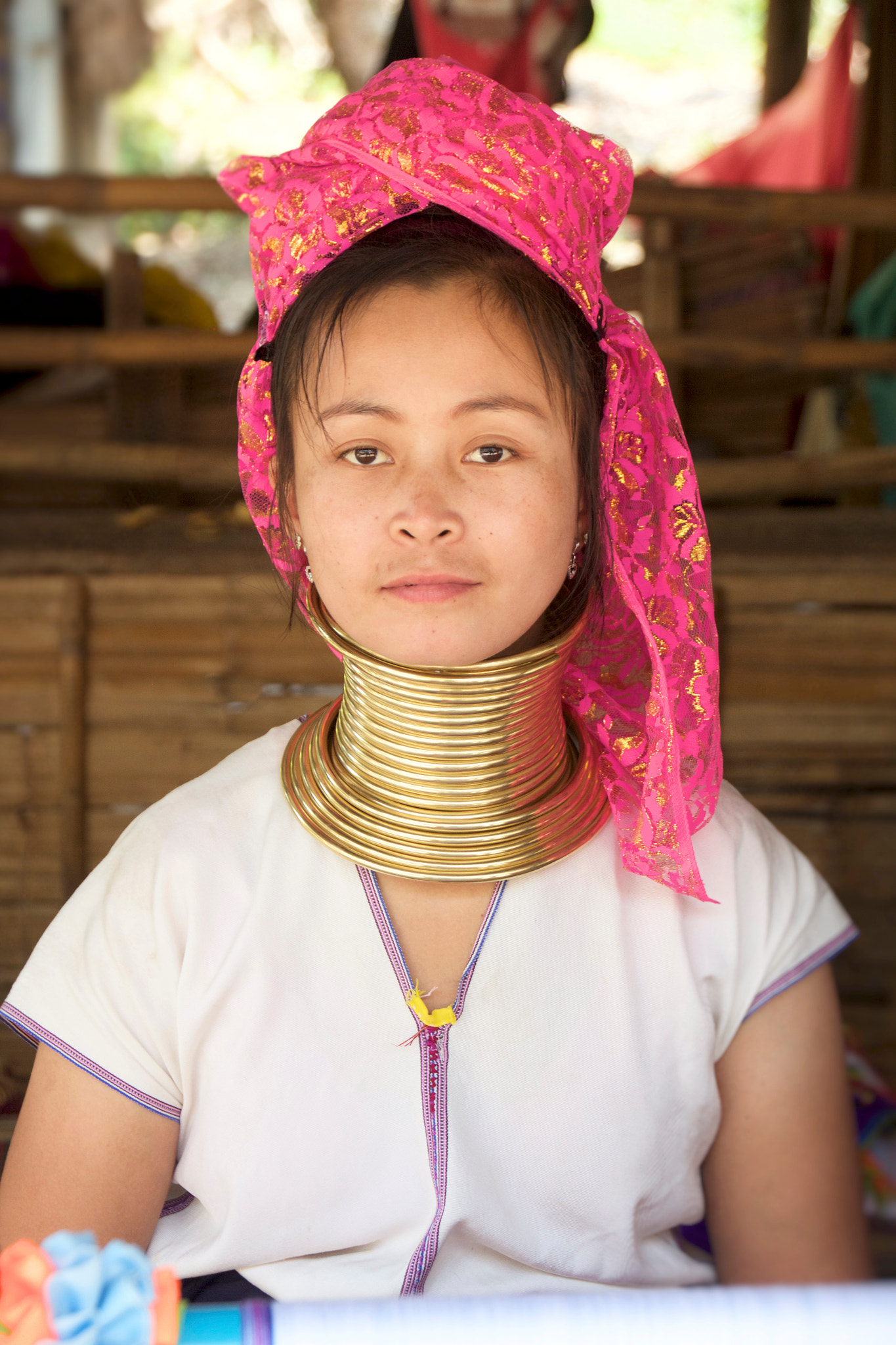 Canon EOS 600D (Rebel EOS T3i / EOS Kiss X5) sample photo. Padong-the long neck tribe photography