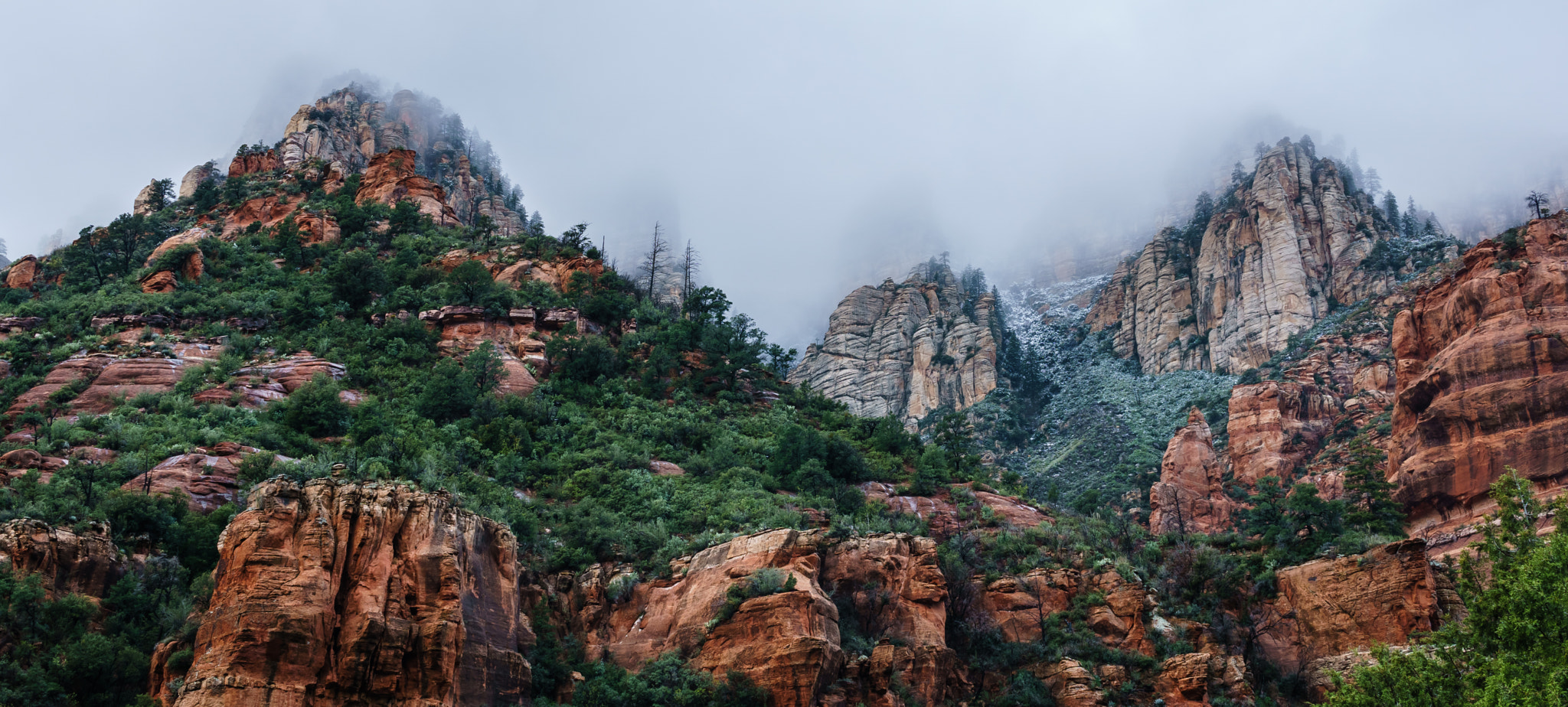 Sony a6000 + Sigma 30mm F2.8 EX DN sample photo. Upper earth the realm of sedona photography