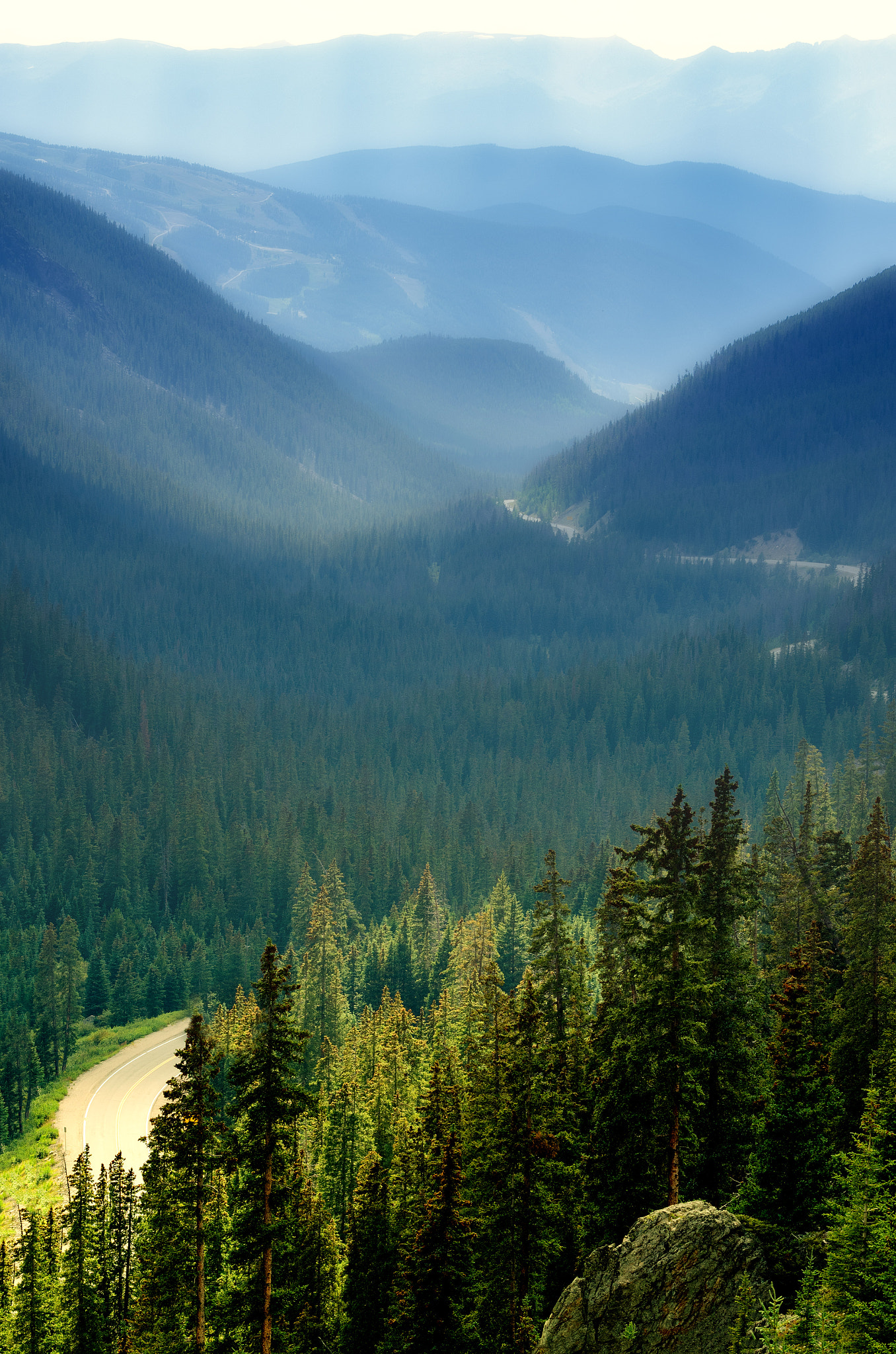 Nikon AF-S Nikkor 70-200mm F2.8G ED VR II sample photo. Summer in the valley photography