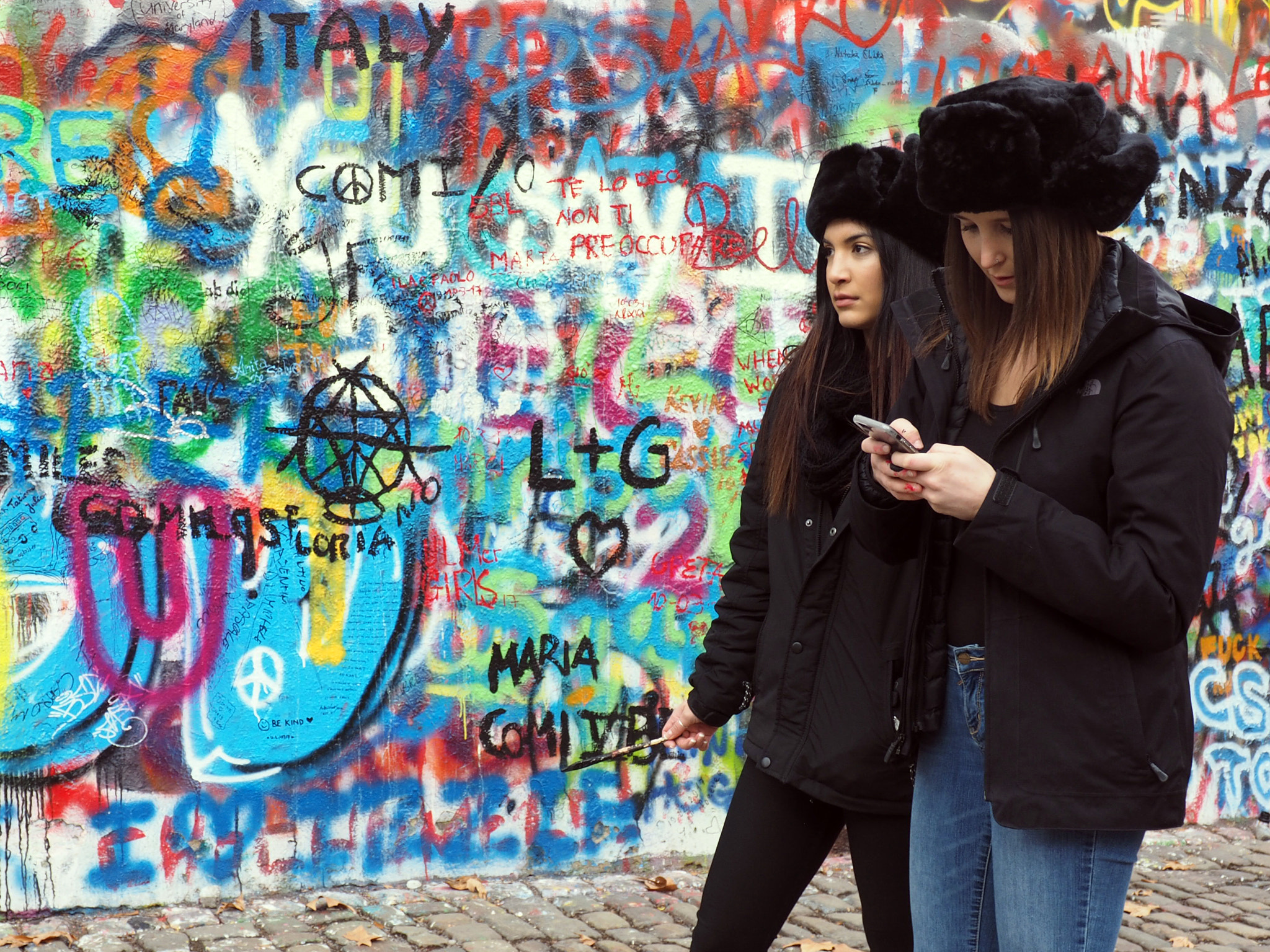 Olympus OM-D E-M1 sample photo. John lennon's wall photography