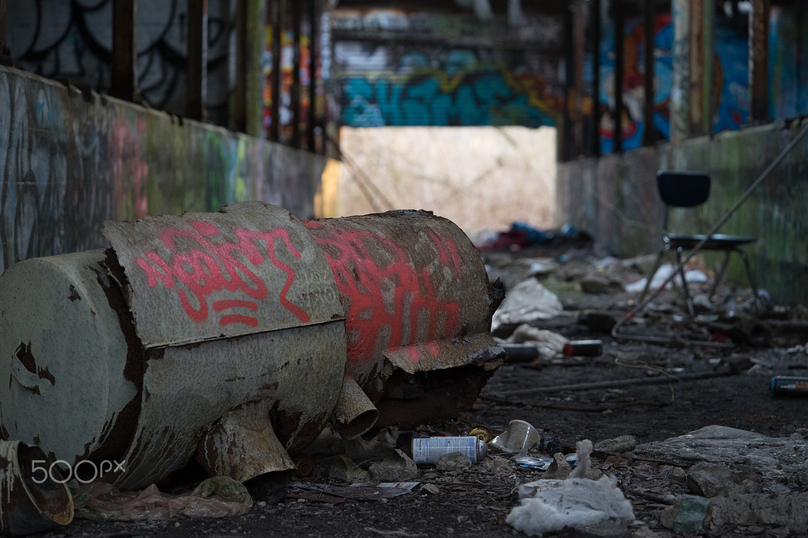 Sony a7 + Sony FE 90mm F2.8 Macro G OSS sample photo. Sometimes i get low photography