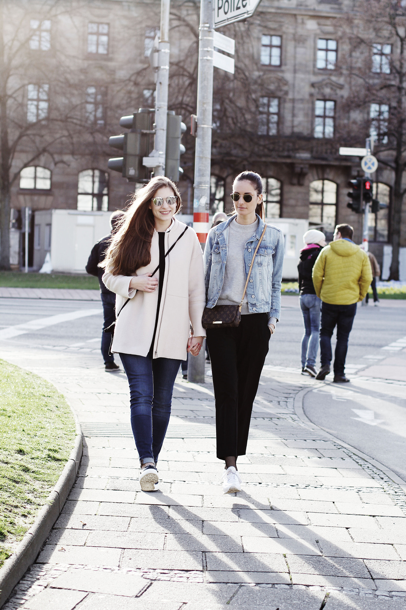 Canon EOS 60D + Canon EF 50mm F1.4 USM sample photo. Friendship photography